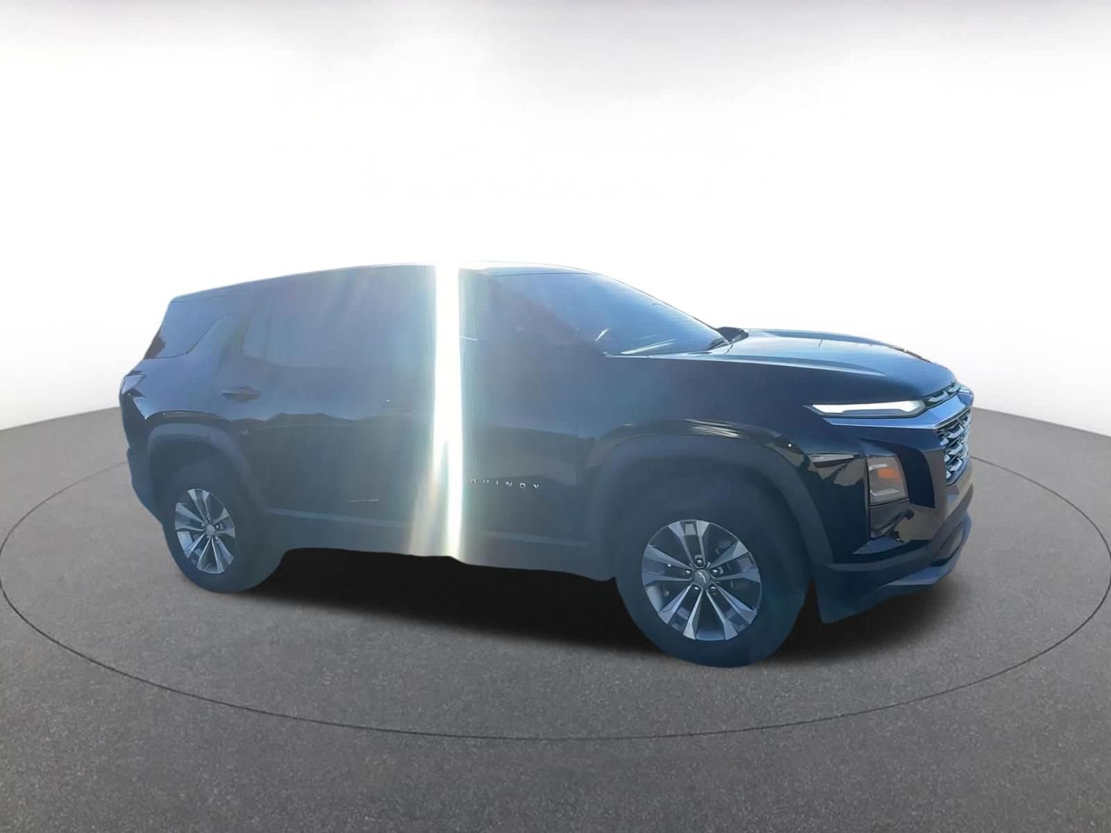 Thumbnail: 2025 Chevrolet Equinox - 2