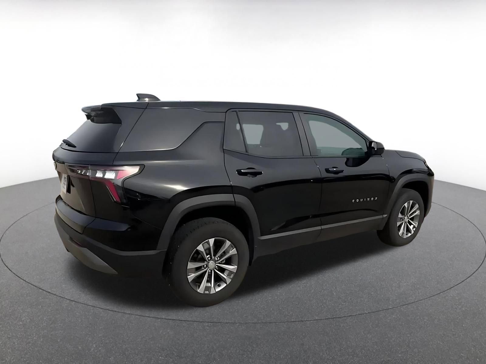 Thumbnail: 2025 Chevrolet Equinox - 14