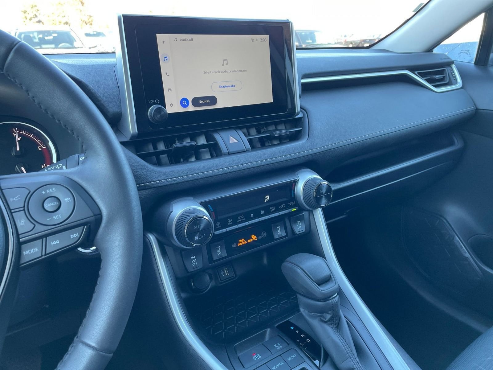 Thumbnail: 2025 Toyota RAV4 - 18