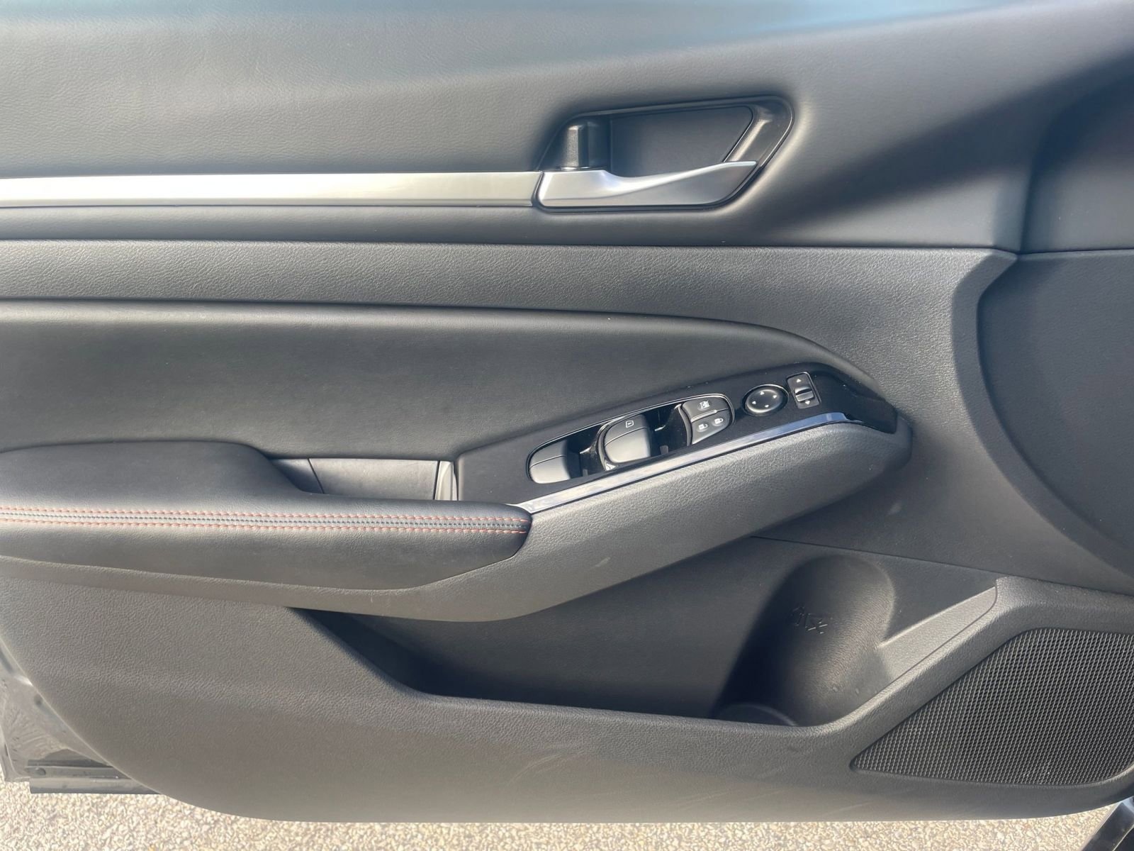 Thumbnail: 2025 Nissan Altima - 20