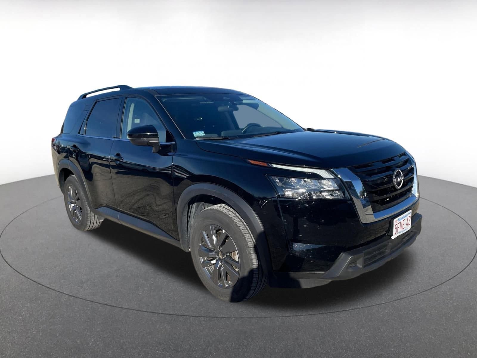 Thumbnail: 2025 Nissan Pathfinder - 1