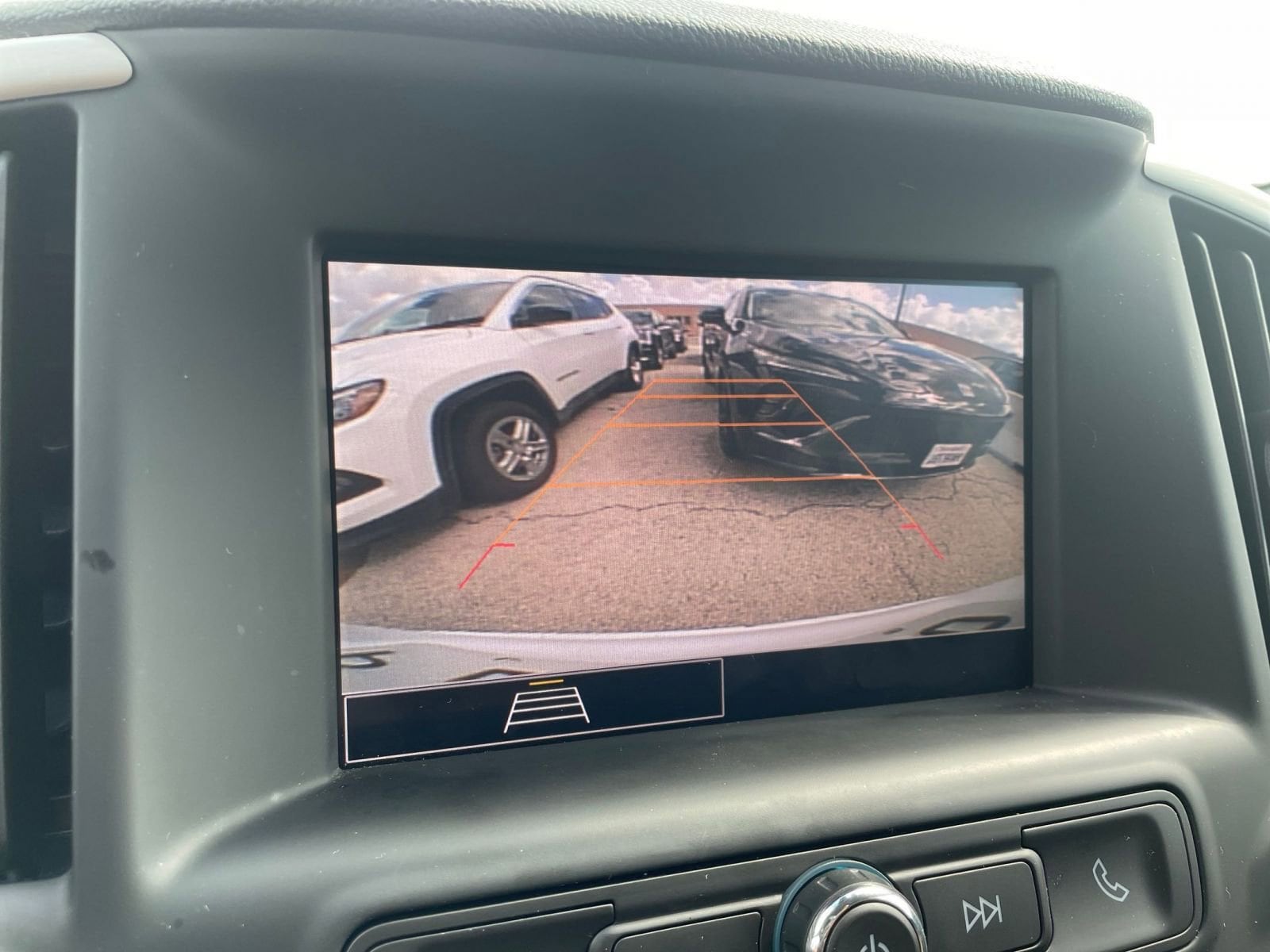 Thumbnail: 2024 GMC Terrain - 17
