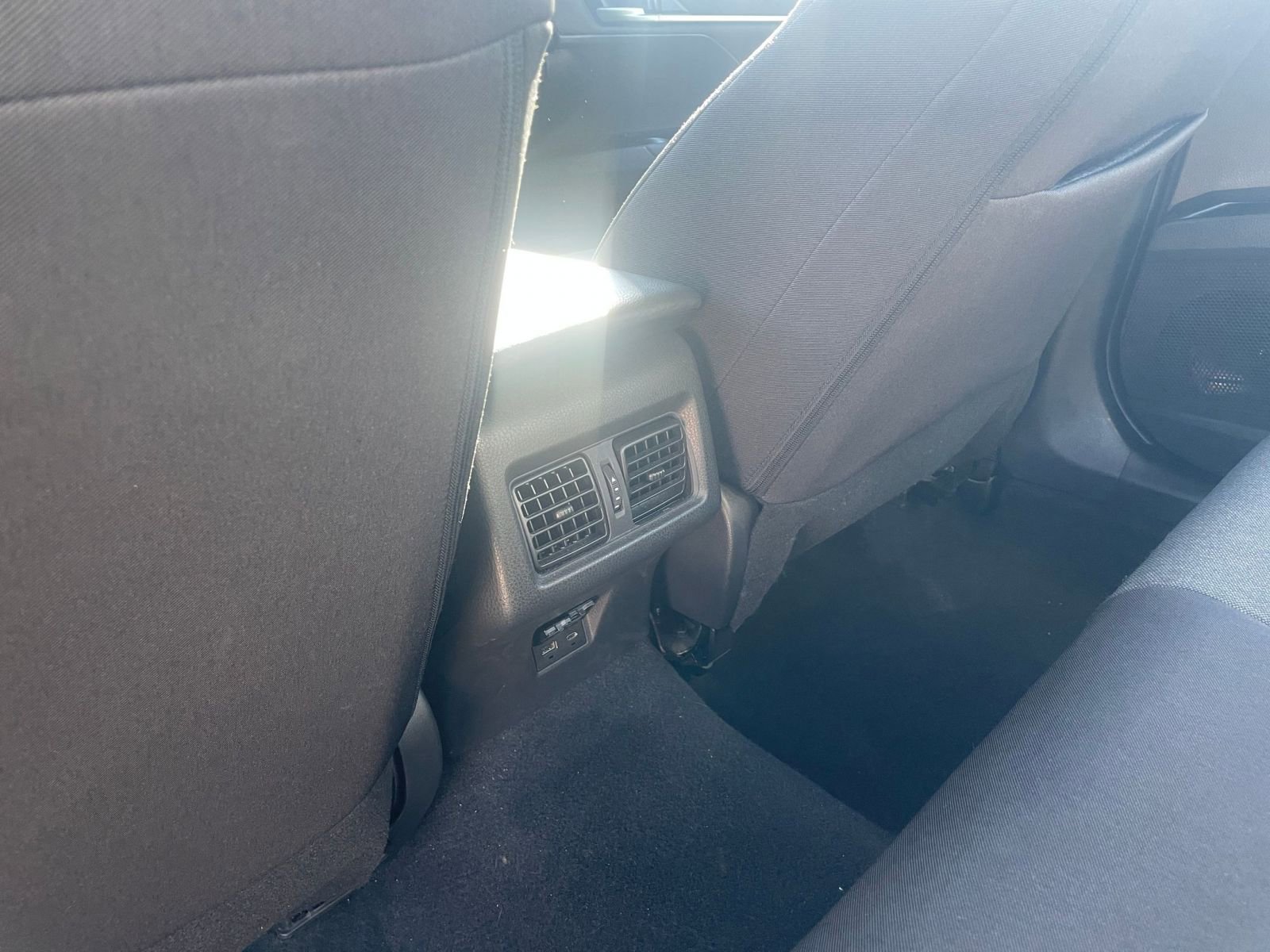 Thumbnail: 2025 Toyota Camry - 24