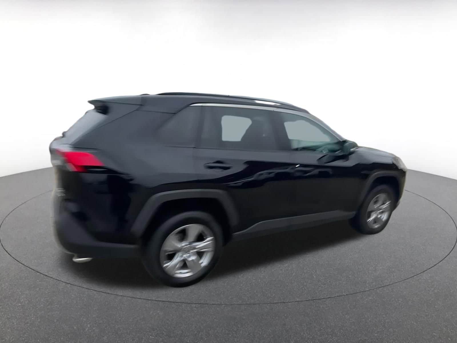 Thumbnail: 2025 Toyota RAV4 - 15