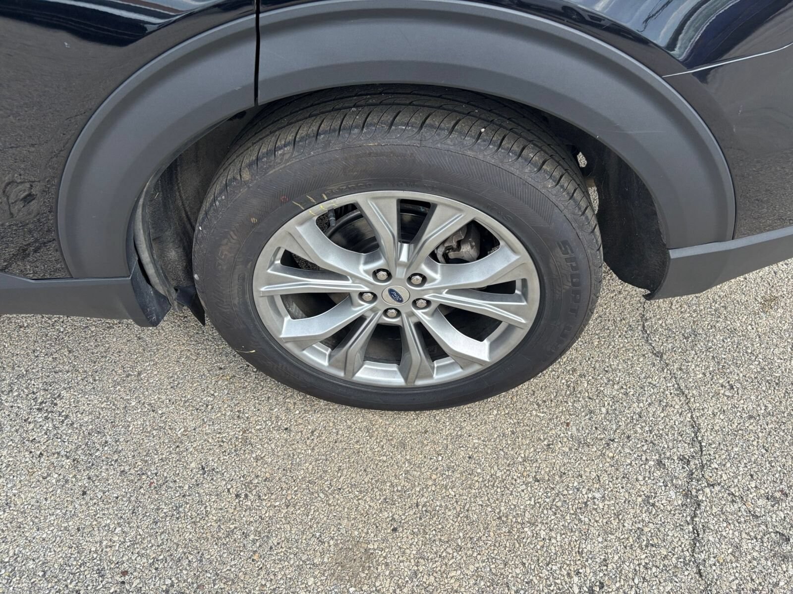 Thumbnail: 2024 Ford Explorer - 31