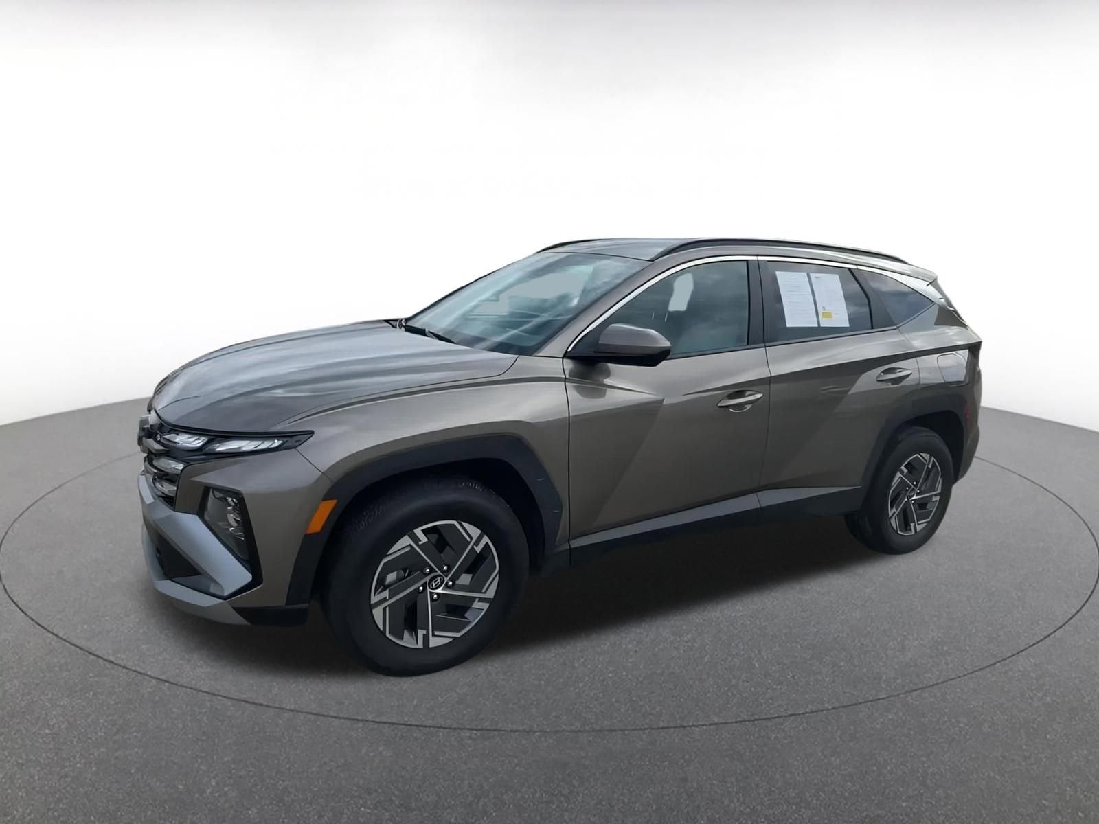 Thumbnail: 2025 Hyundai Tucson - 8