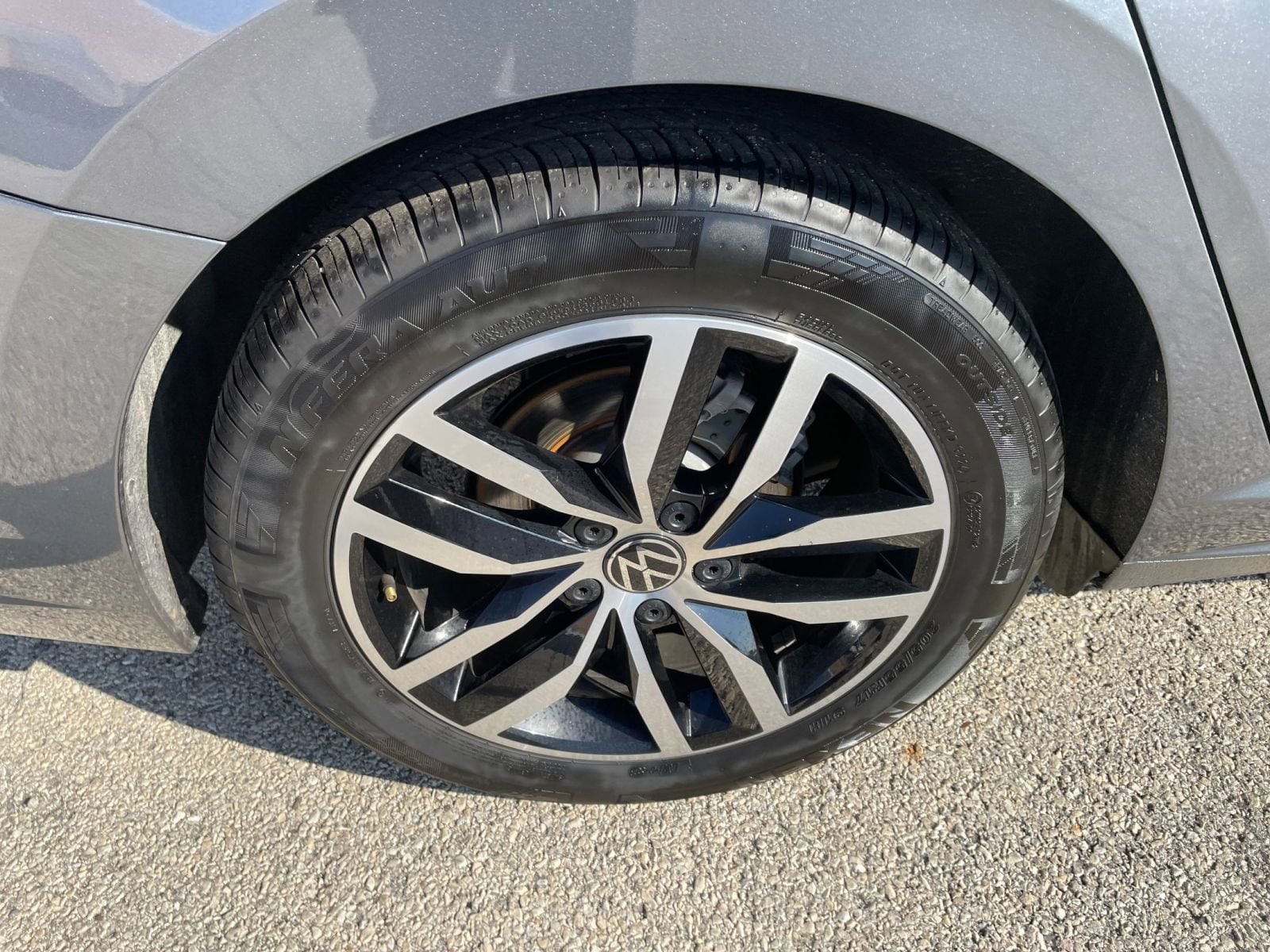 Thumbnail: 2025 Volkswagen Jetta - 28