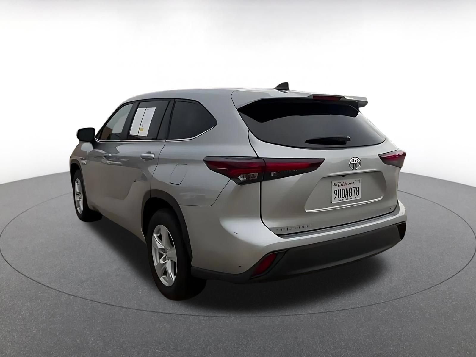 Thumbnail: 2025 Toyota Highlander - 11