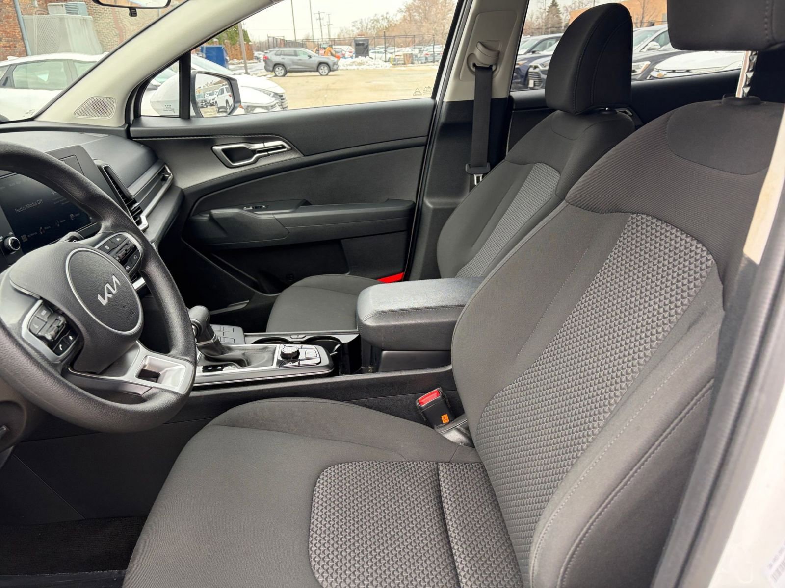 Thumbnail: 2025 Kia Sportage - 24