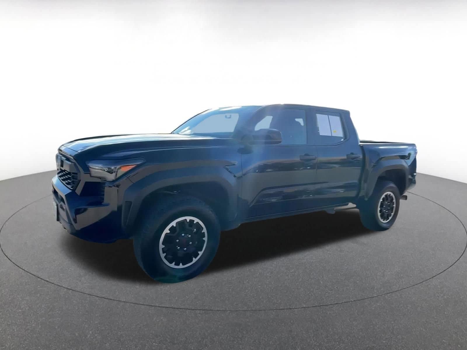 Thumbnail: 2025 Toyota Tacoma - 4