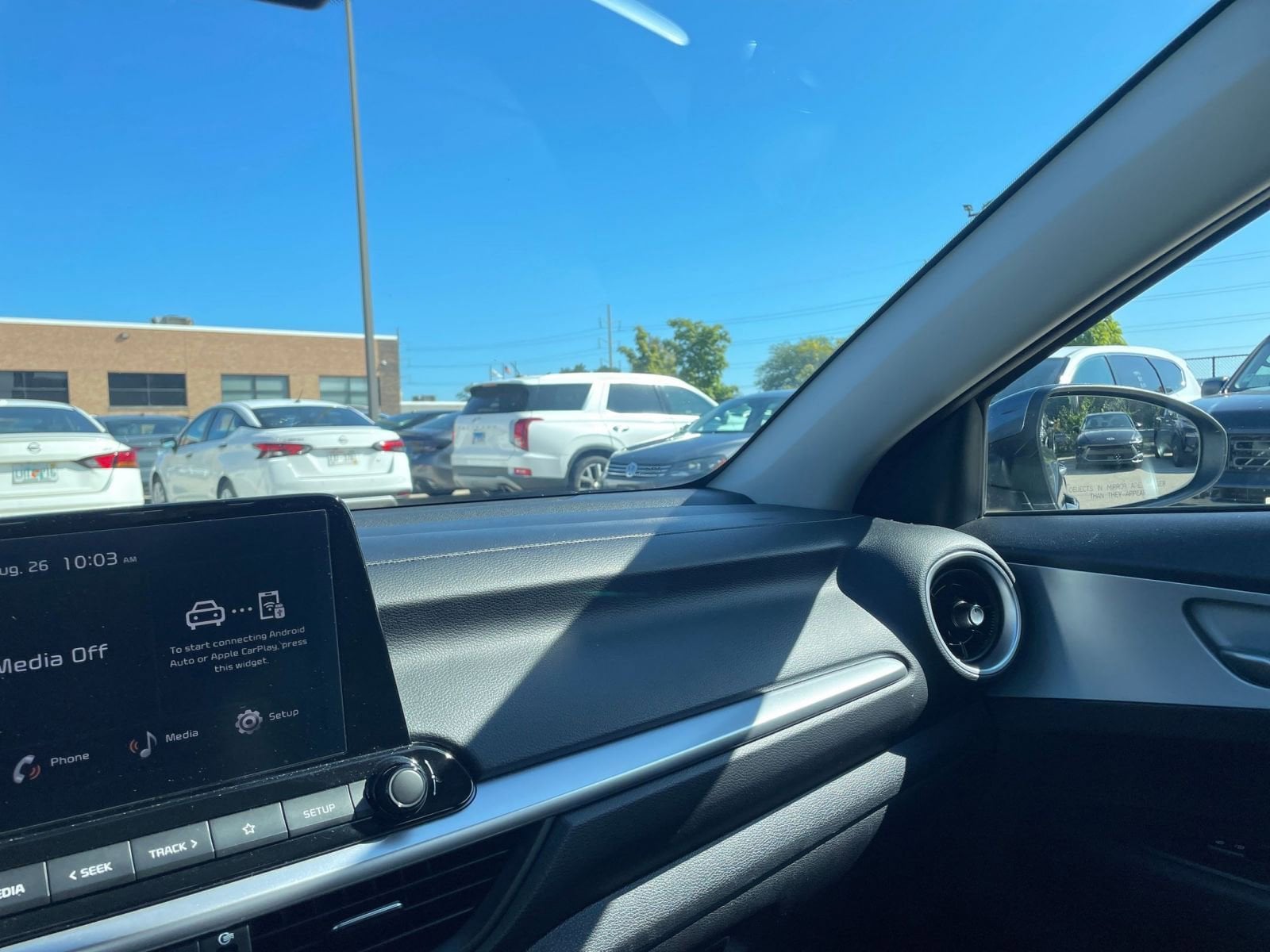 Thumbnail: 2024 Kia Forte - 35