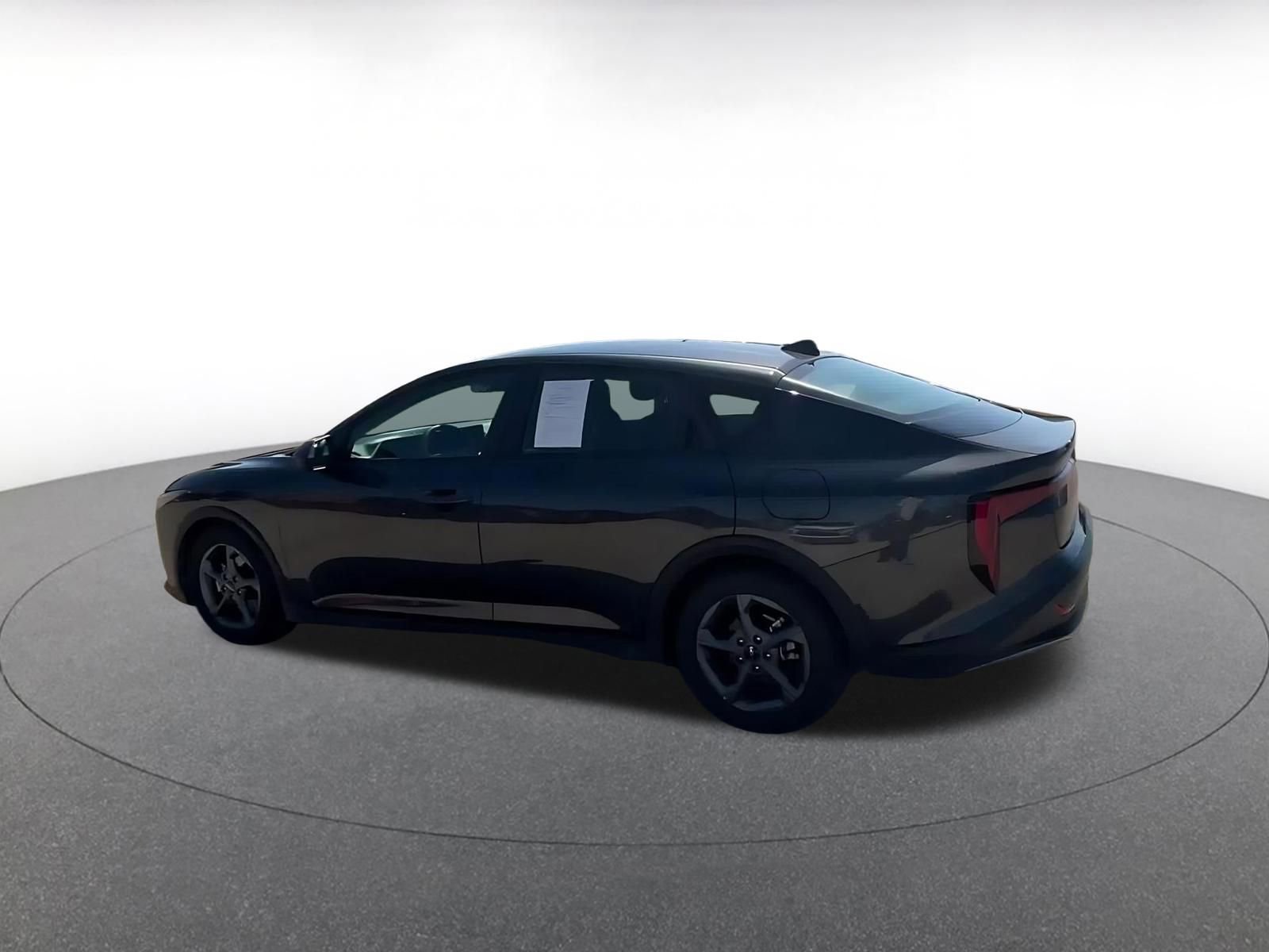 Thumbnail: 2025 Kia K4 - 10