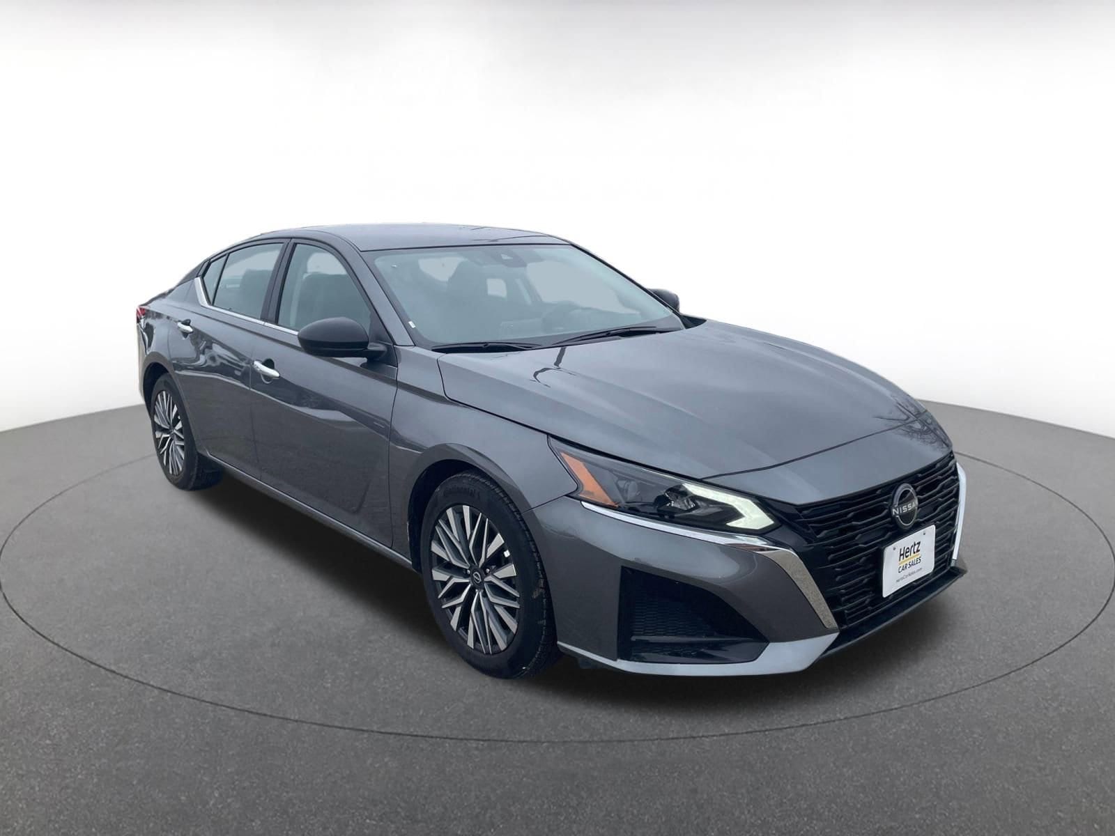 Thumbnail: 2025 Nissan Altima - 1