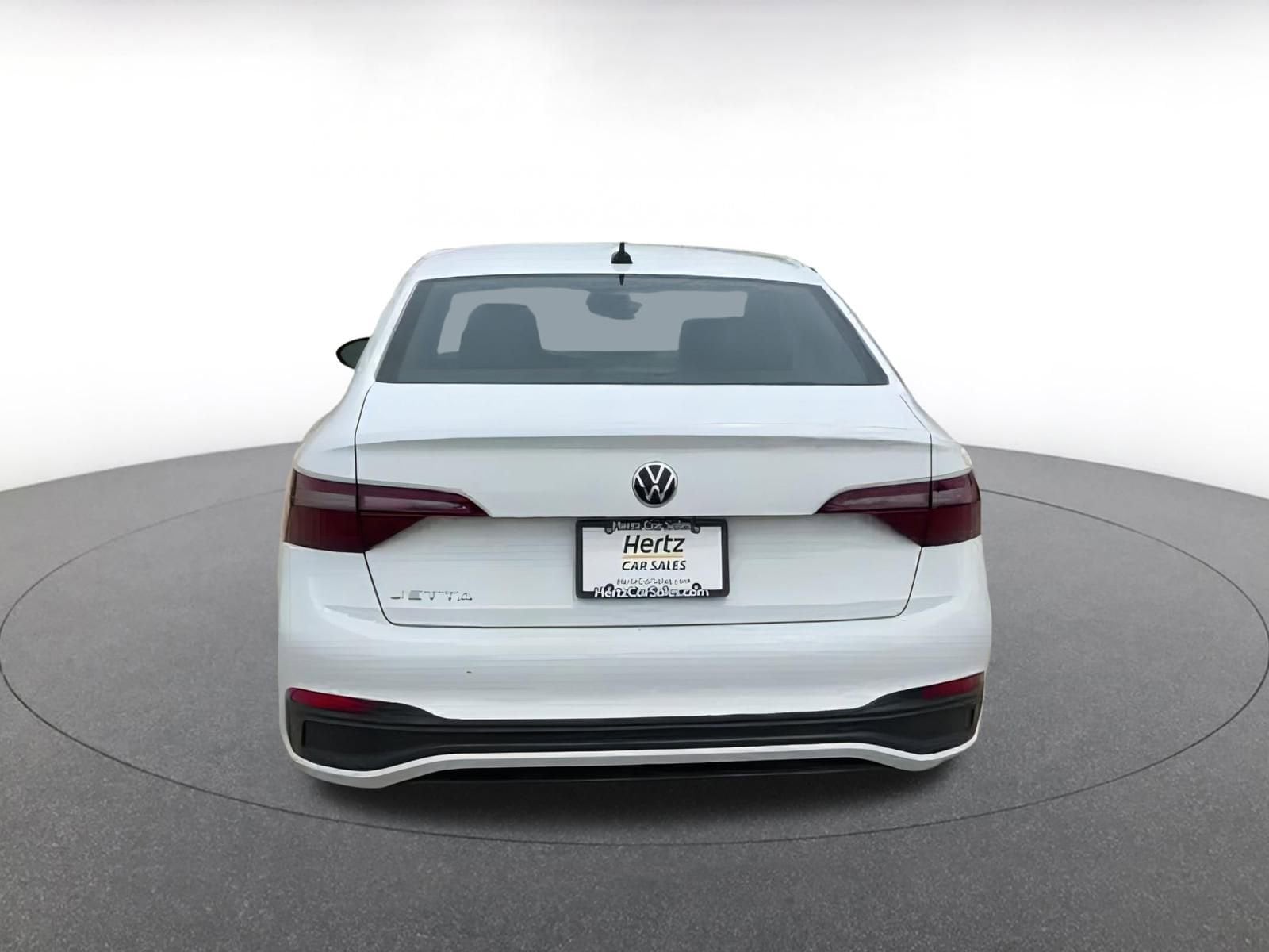 2024 Volkswagen Jetta S 13
