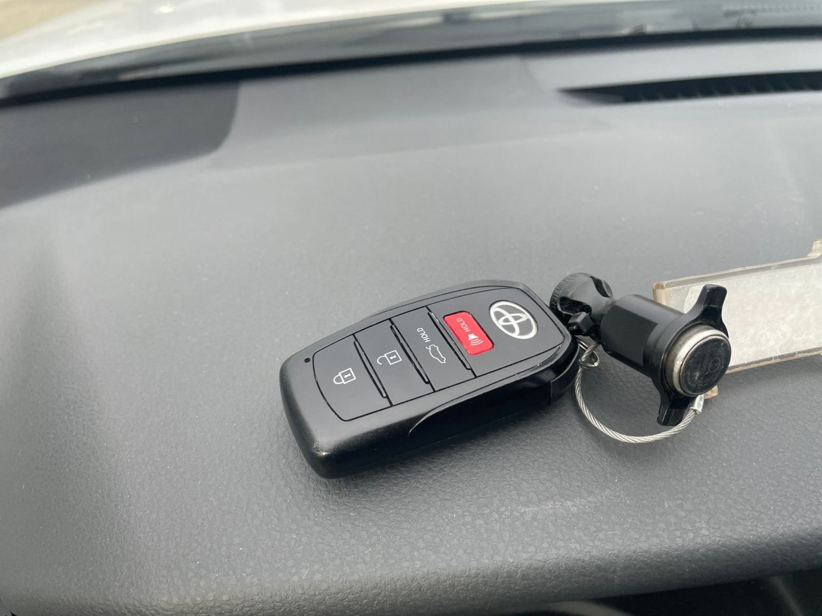 Thumbnail: 2025 Toyota Camry - 22