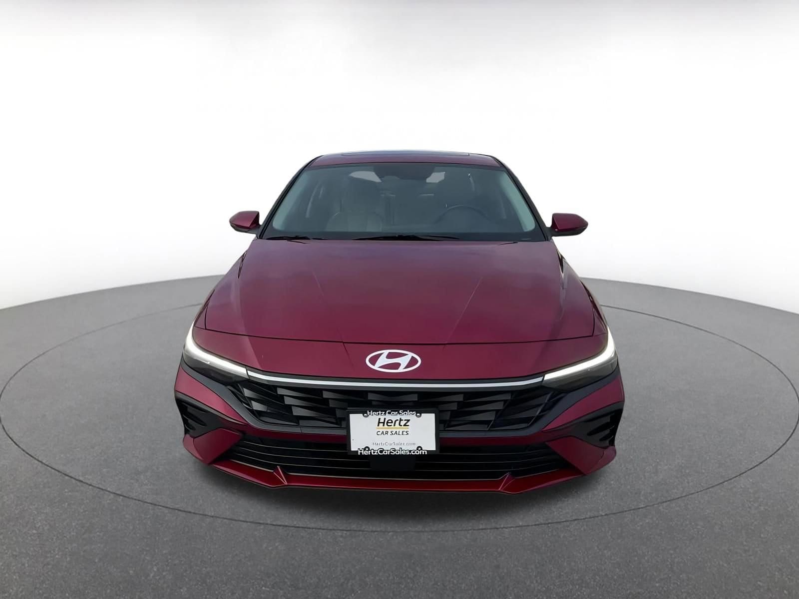 Thumbnail: 2025 Hyundai Elantra - 4