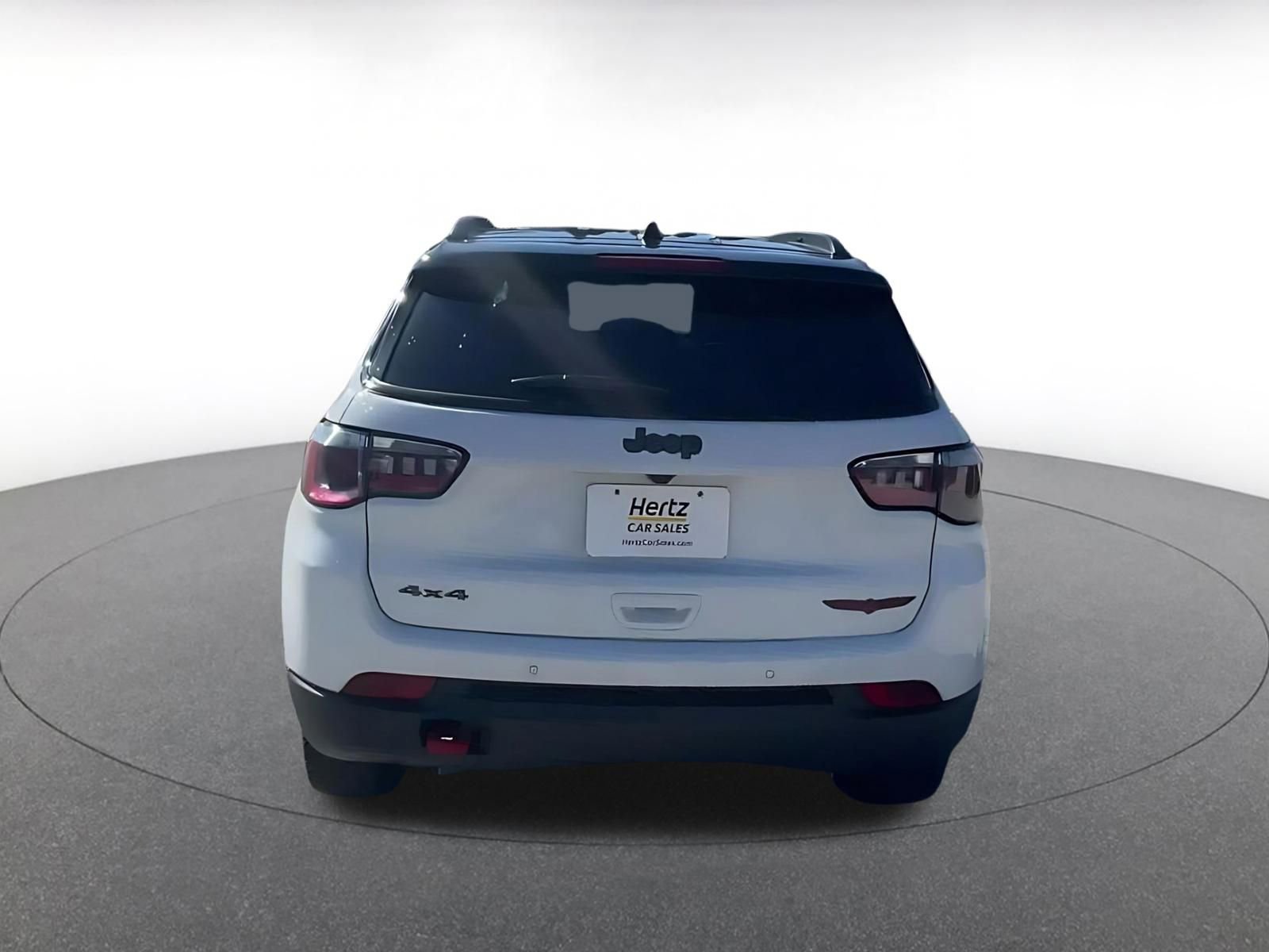 Thumbnail: 2025 Jeep Compass - 17