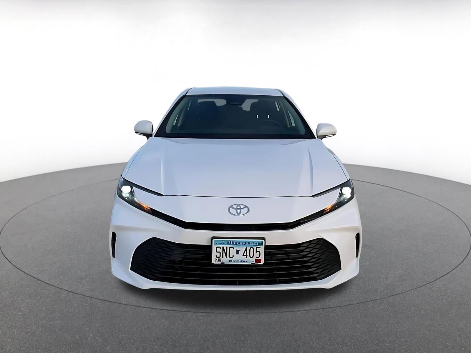 Thumbnail: 2025 Toyota Camry - 4