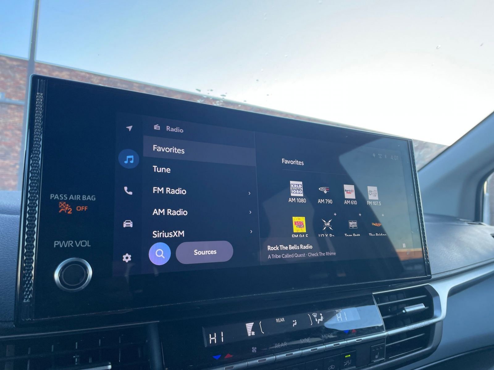 Thumbnail: 2025 Toyota Sienna - 22