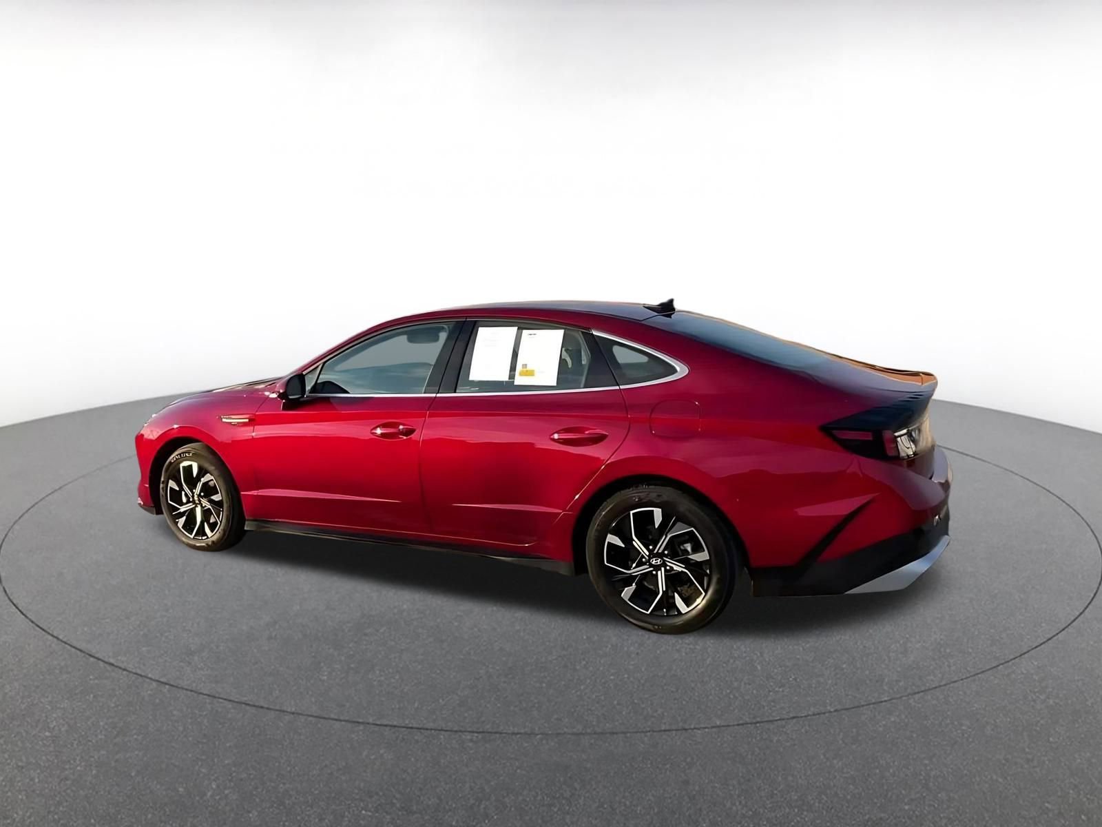 Thumbnail: 2025 Hyundai Sonata - 10