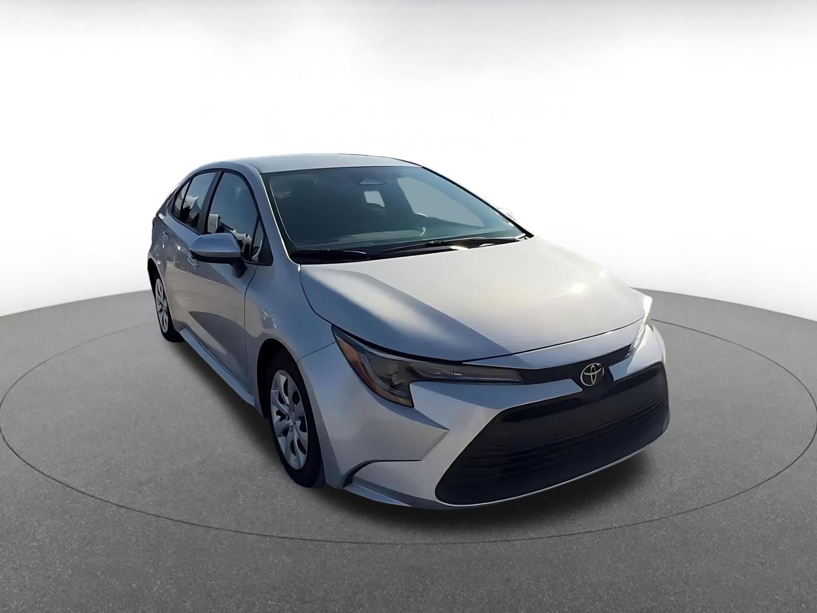 Thumbnail: 2025 Toyota Corolla - 3