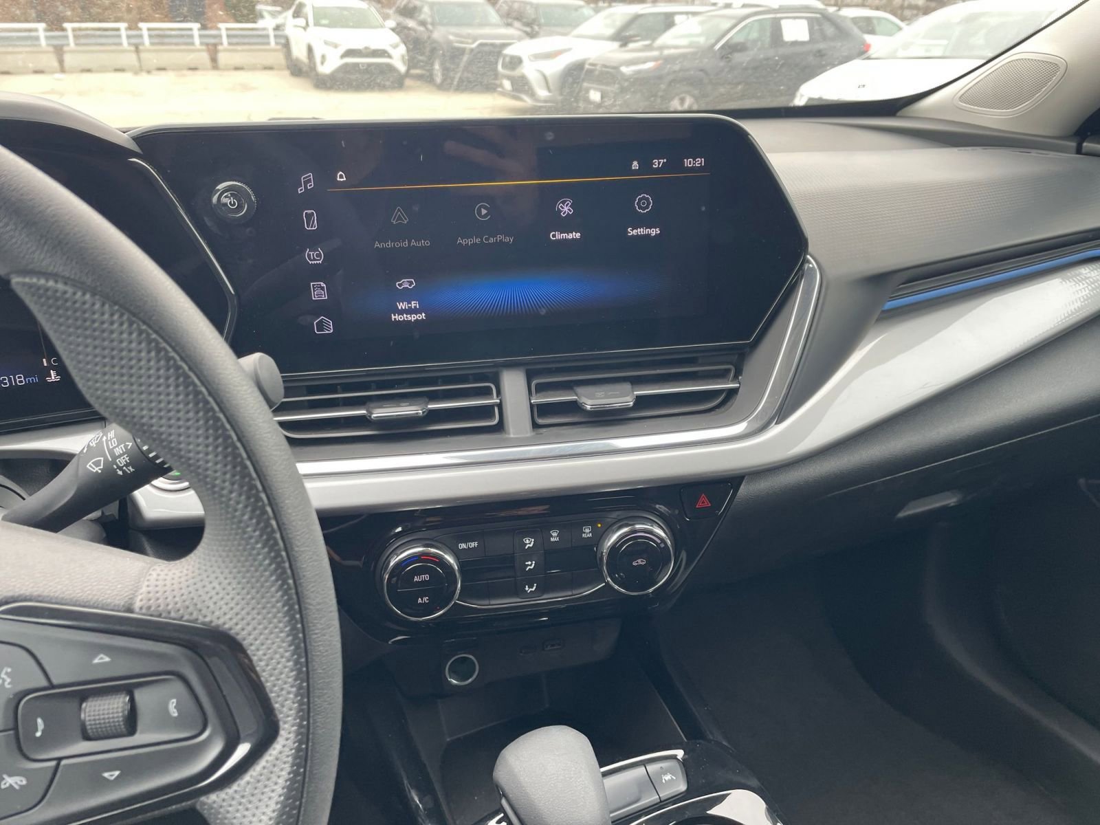 Thumbnail: 2025 Chevrolet Trax - 17