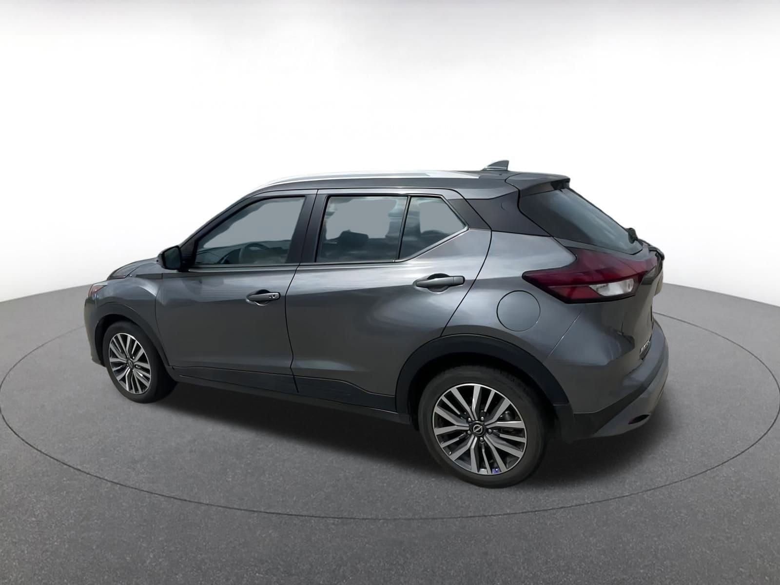 Thumbnail: 2024 Nissan Kicks - 10