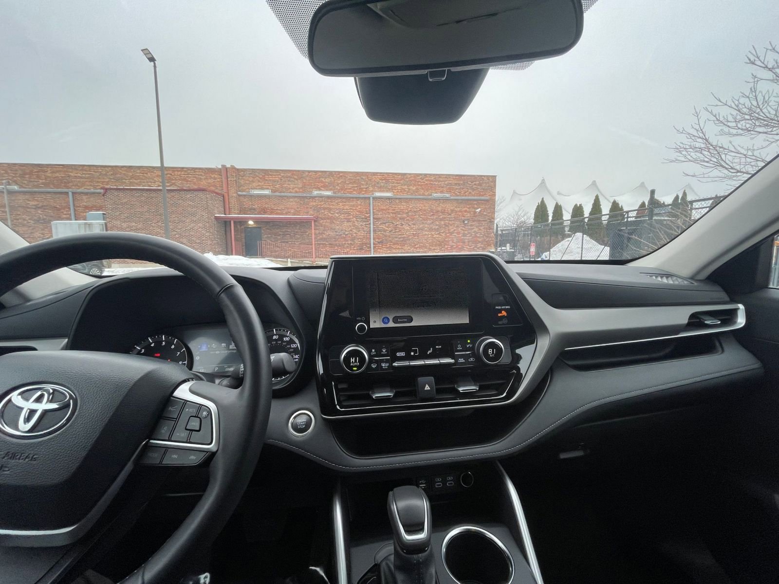 Thumbnail: 2025 Toyota Highlander - 35