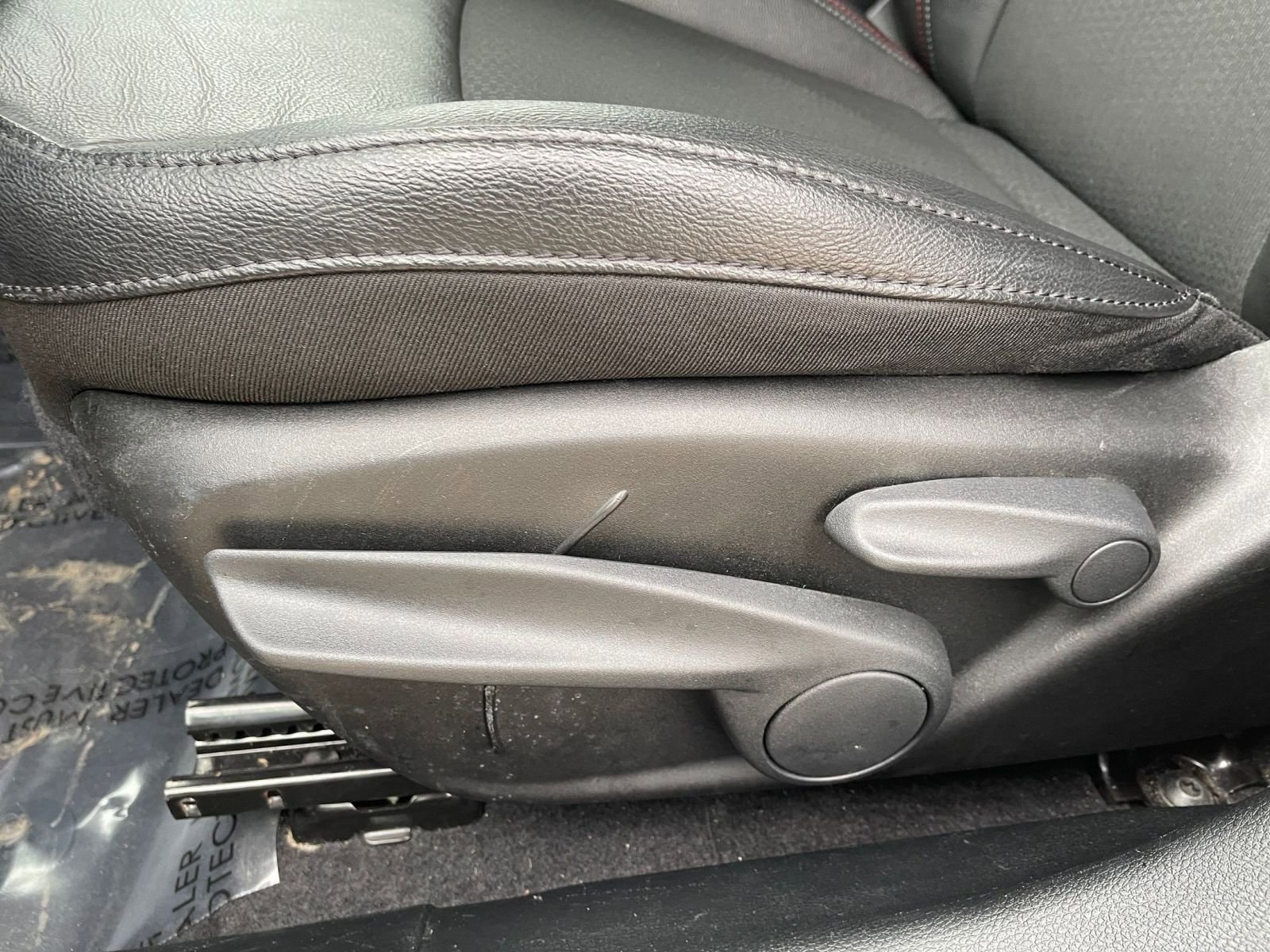 Thumbnail: 2025 Jeep Compass - 22