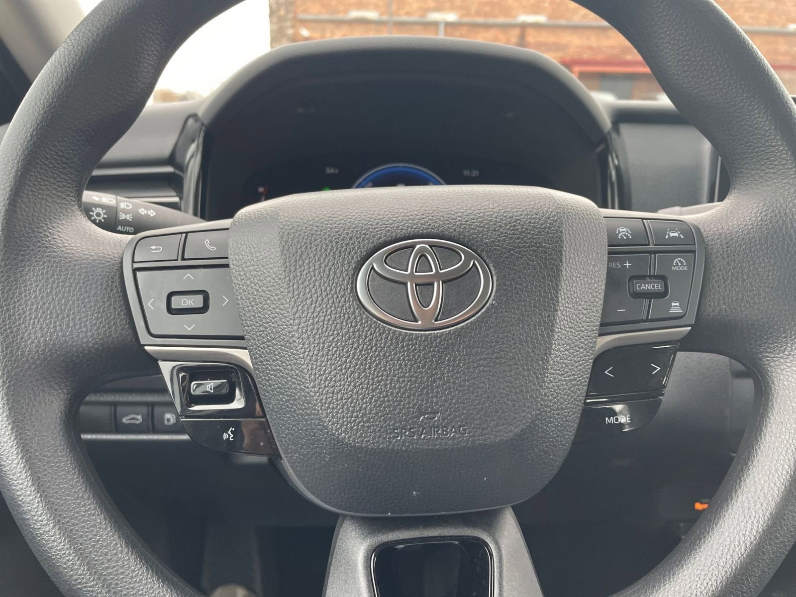 Thumbnail: 2025 Toyota Camry - 28