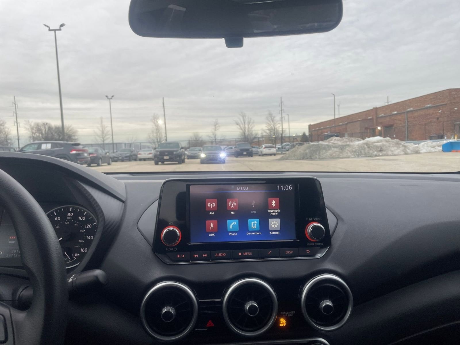 Thumbnail: 2025 Nissan Sentra - 18