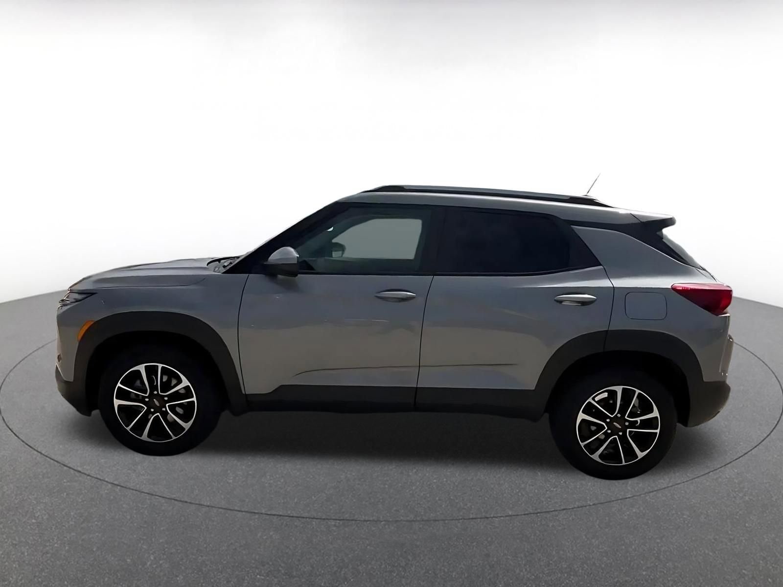 Thumbnail: 2025 Chevrolet TrailBlazer - 9