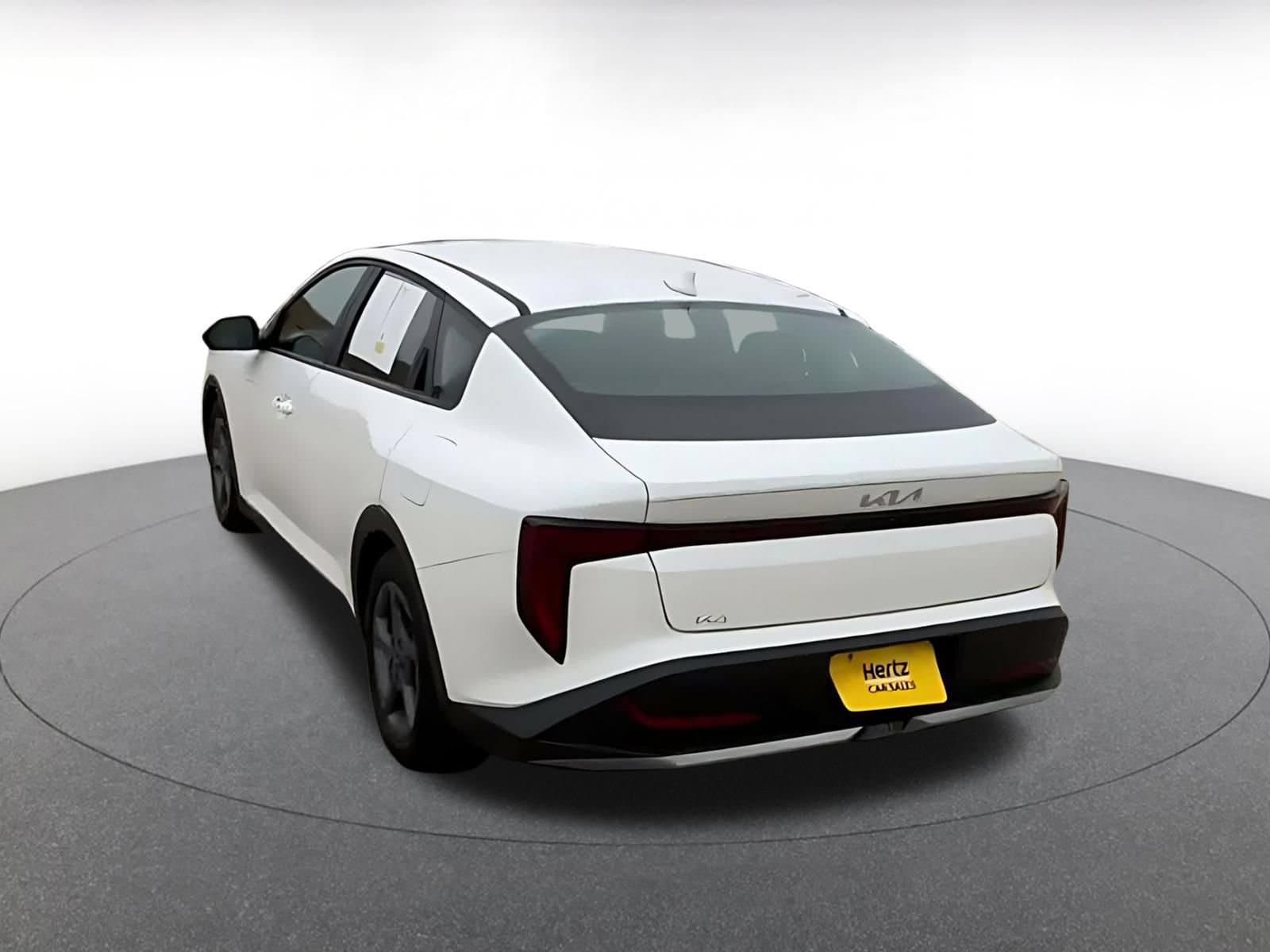 Thumbnail: 2025 Kia K4 - 4