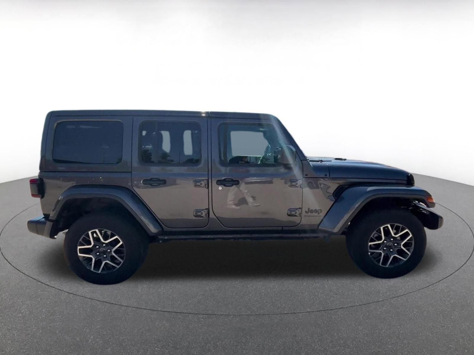 Thumbnail: 2025 Jeep Wrangler - 15
