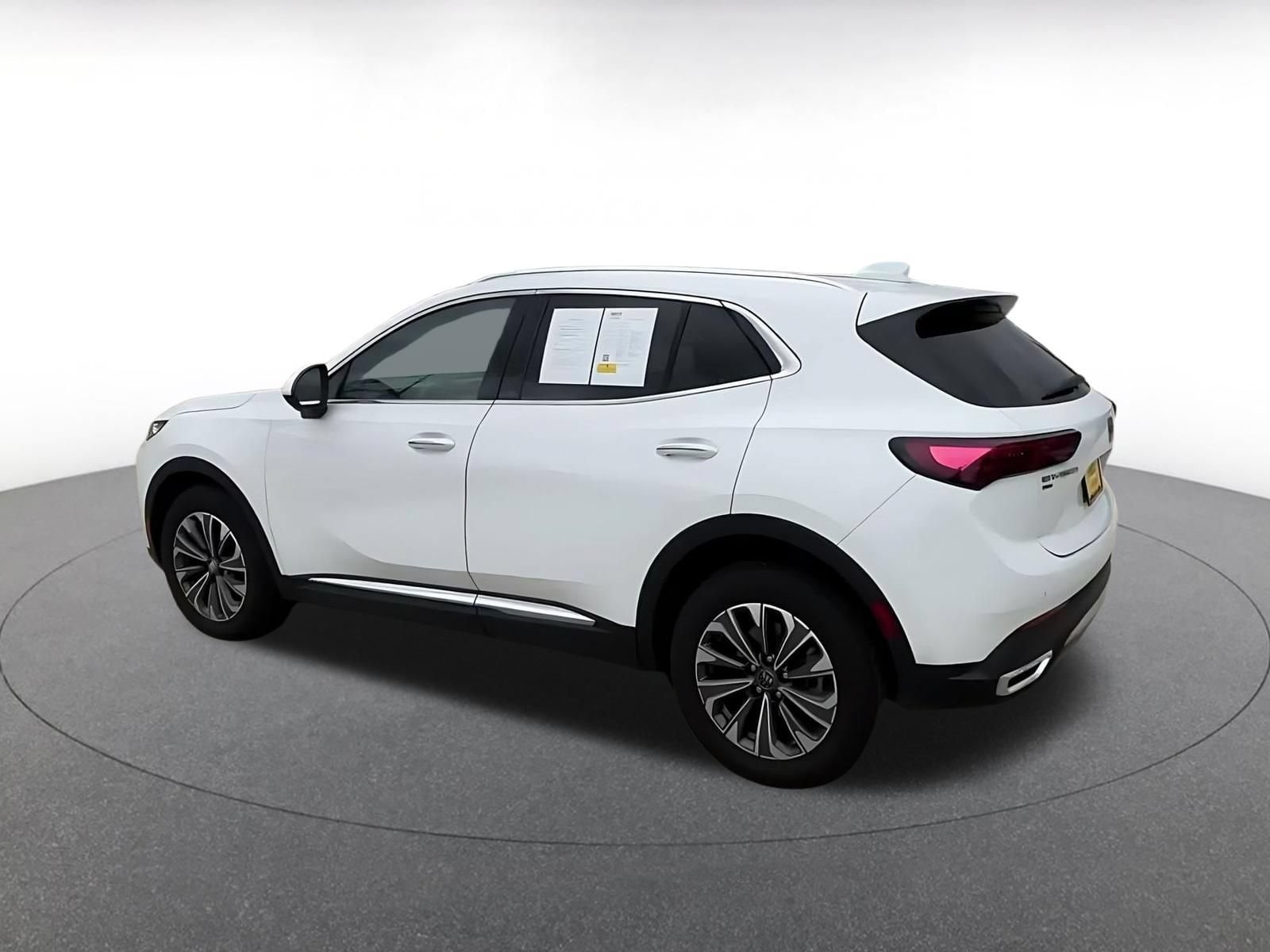 Thumbnail: 2024 Buick Envision - 9
