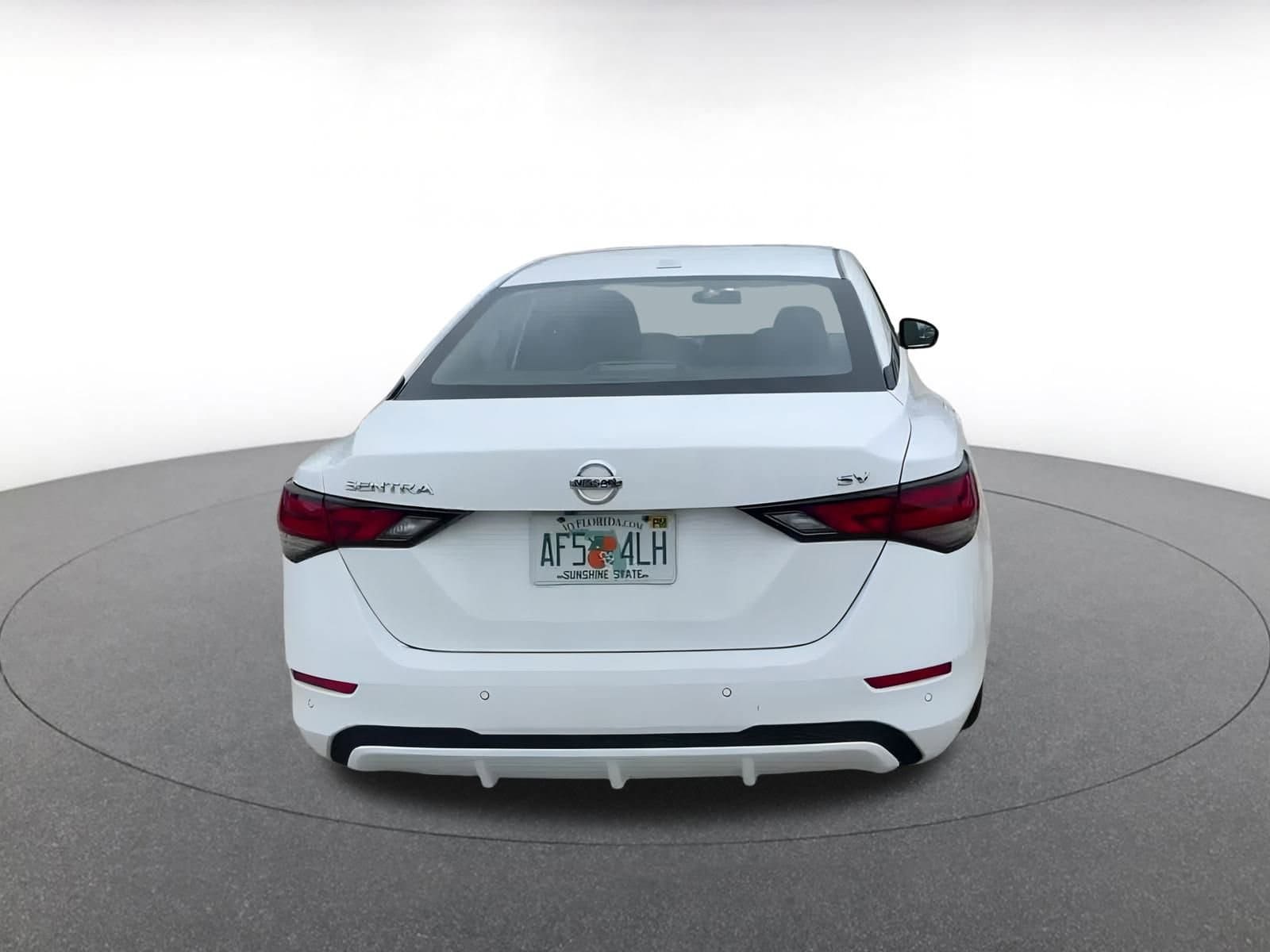 Thumbnail: 2022 Nissan Sentra - 12
