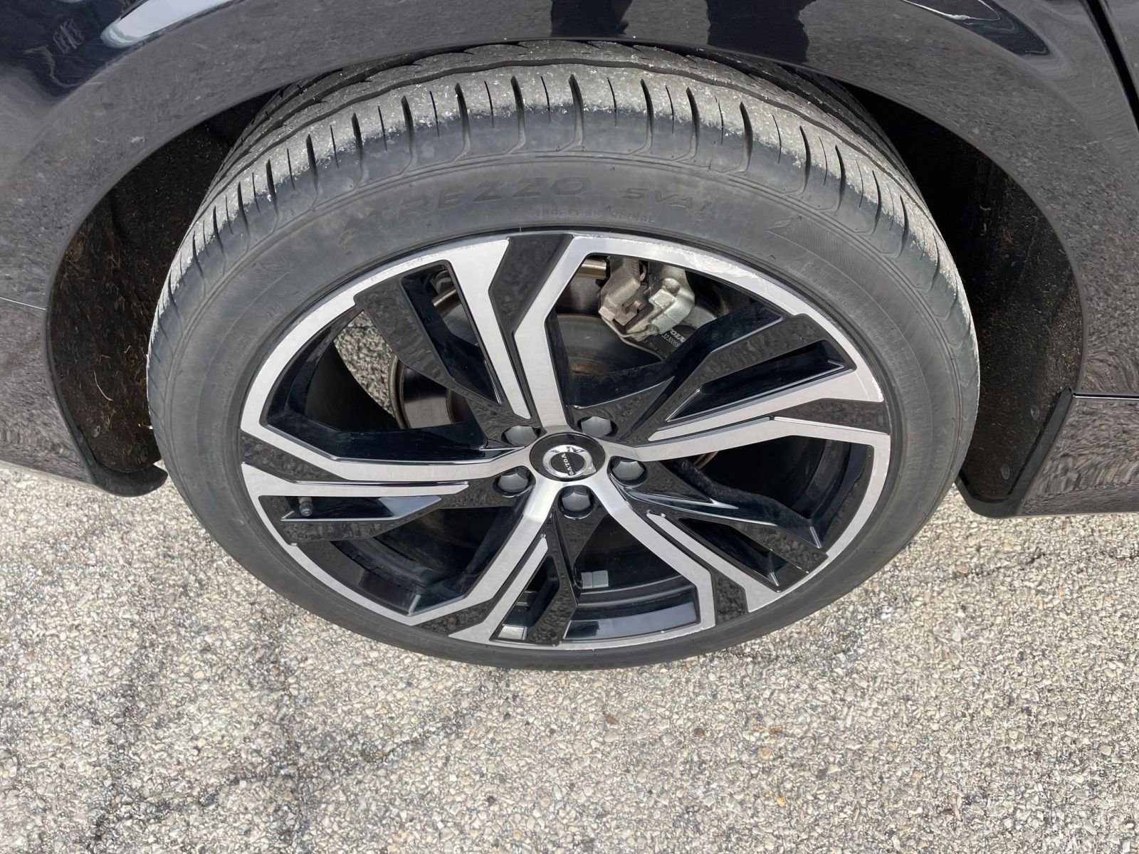 Thumbnail: 2025 Volvo S60 - 30