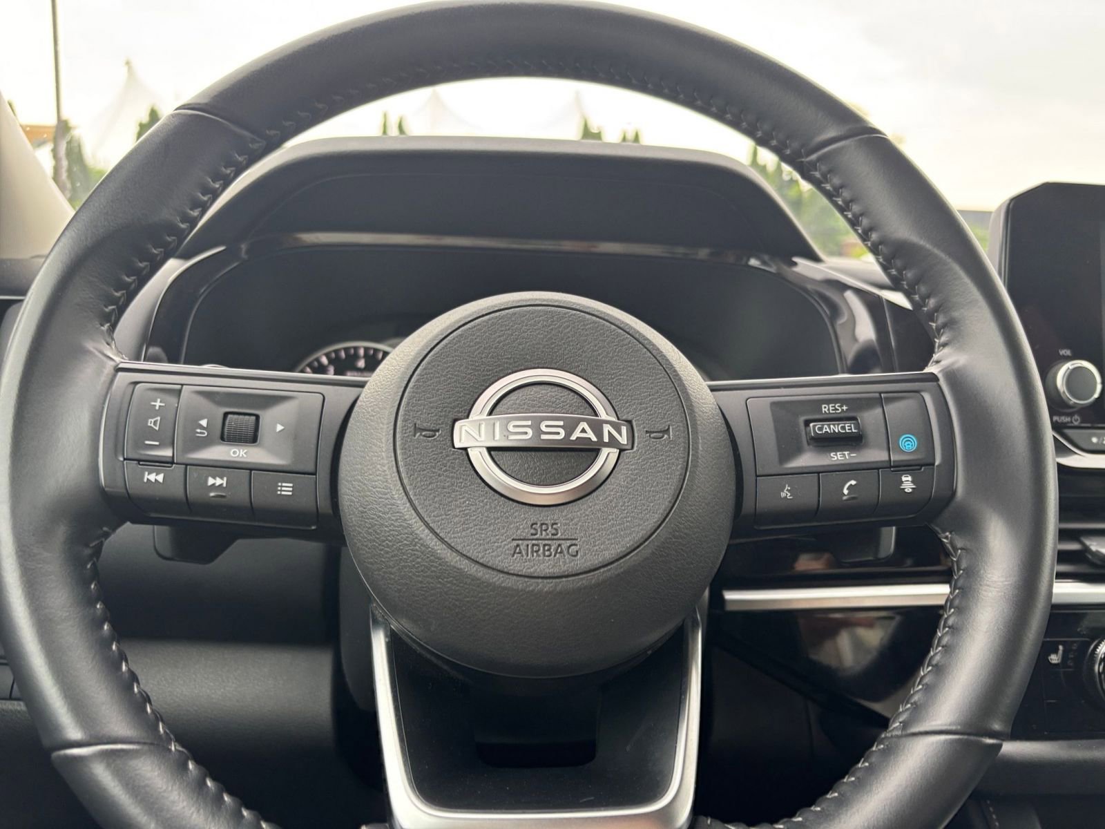 Thumbnail: 2025 Nissan Pathfinder - 30