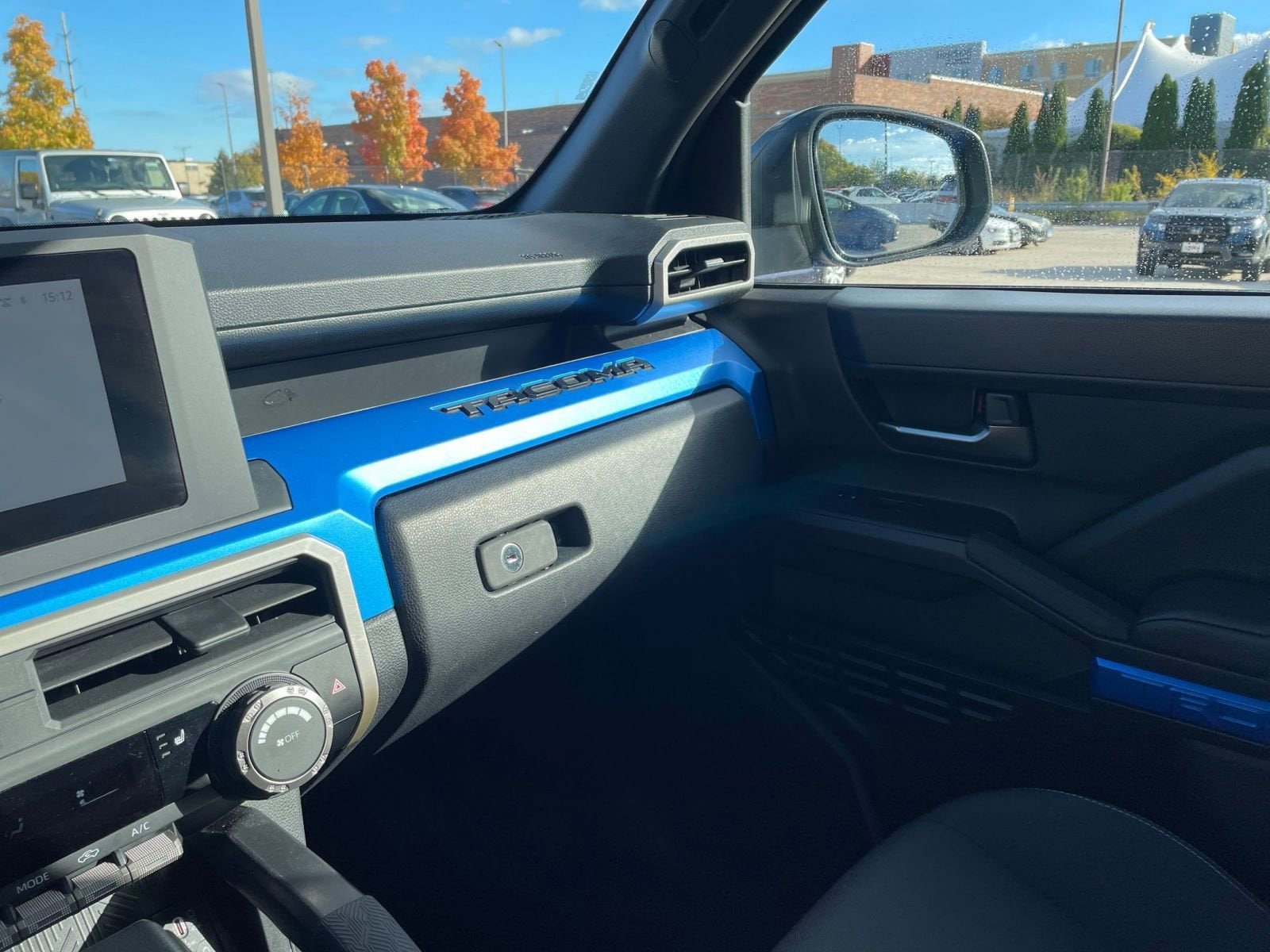 Thumbnail: 2025 Toyota Tacoma - 34