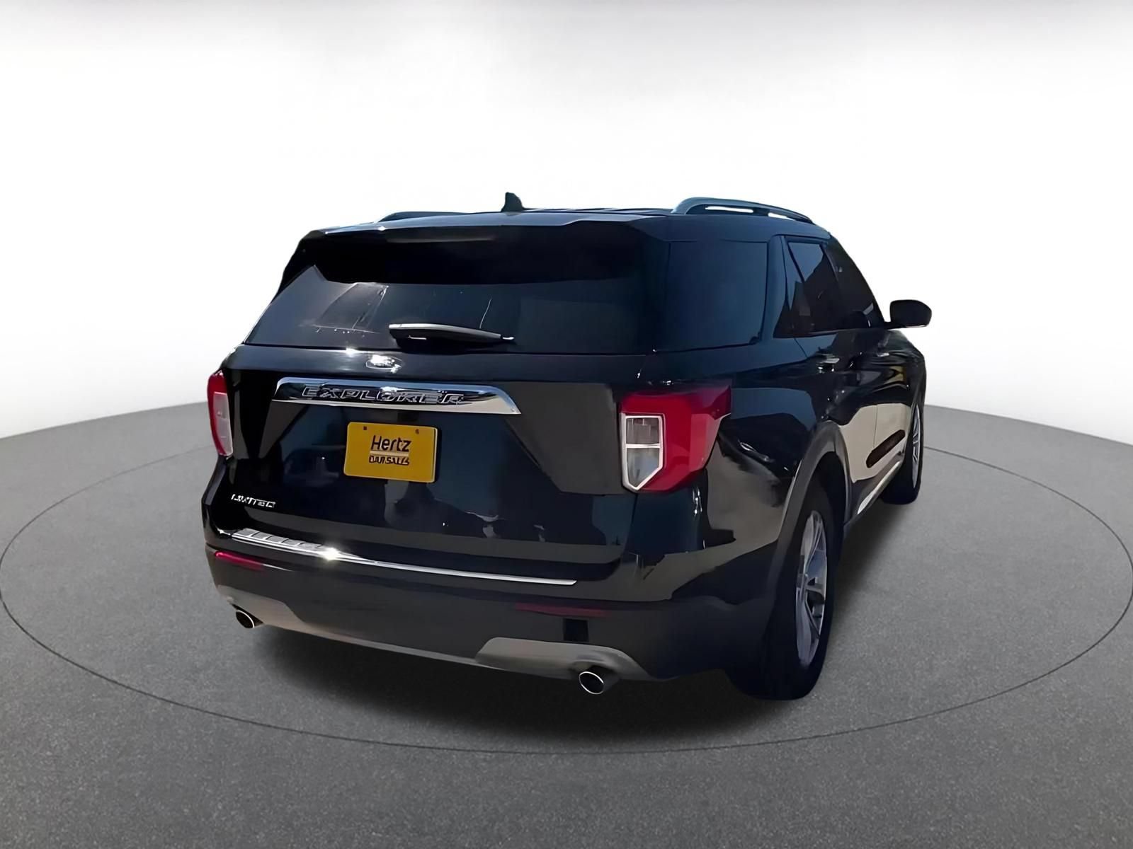 Thumbnail: 2024 Ford Explorer - 15