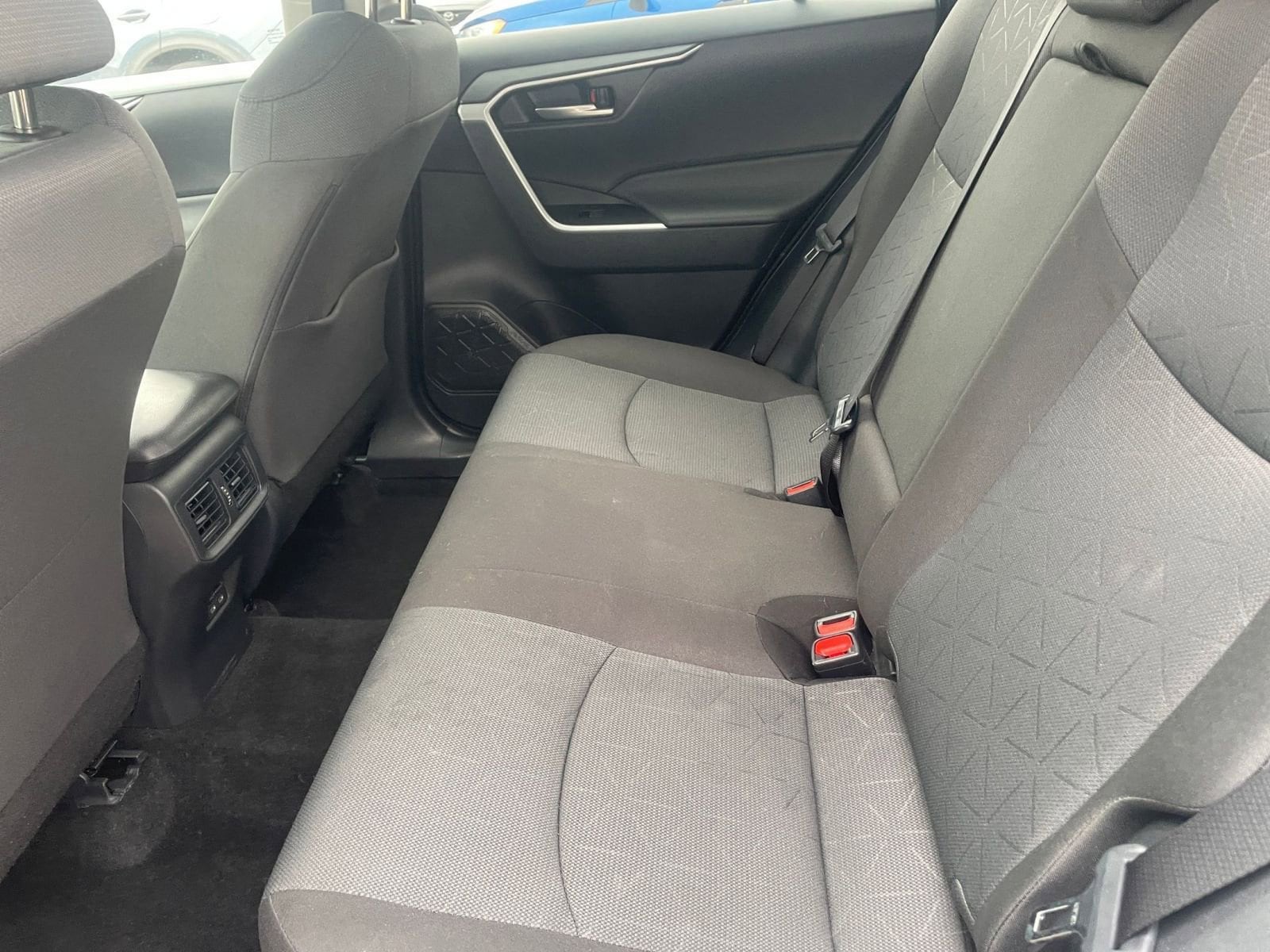 Thumbnail: 2025 Toyota RAV4 - 25