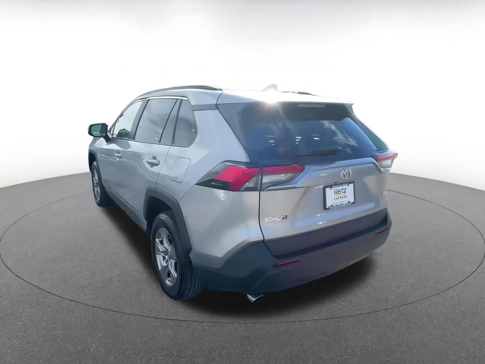 Thumbnail: 2025 Toyota RAV4 - 11