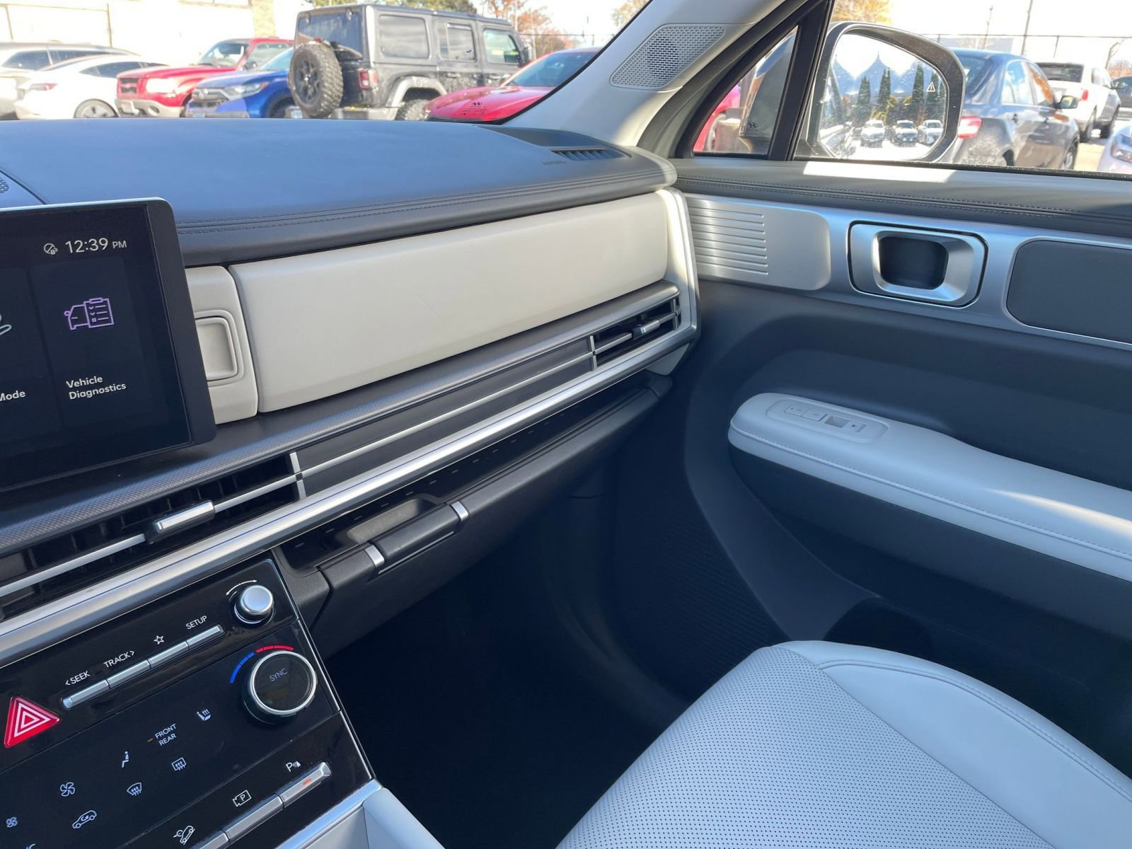 Thumbnail: 2025 Hyundai Santa Fe - 35