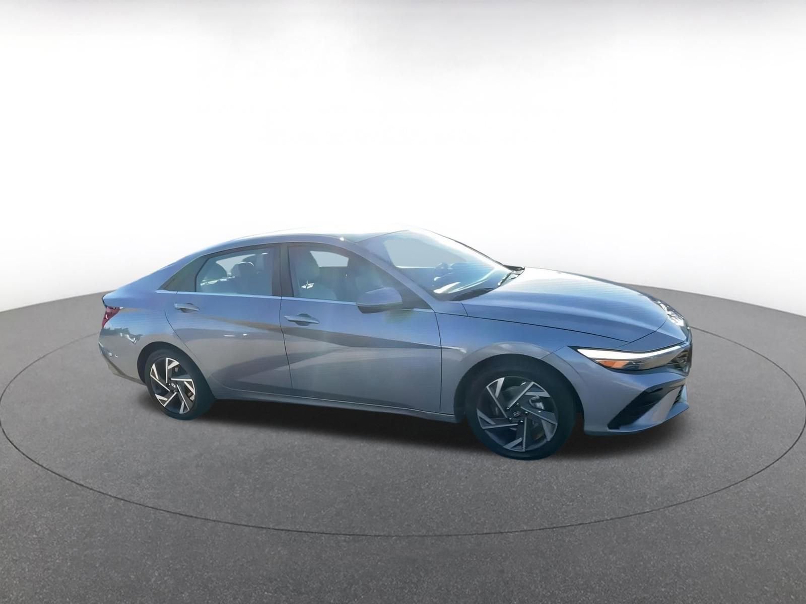 Thumbnail: 2025 Hyundai Elantra - 2
