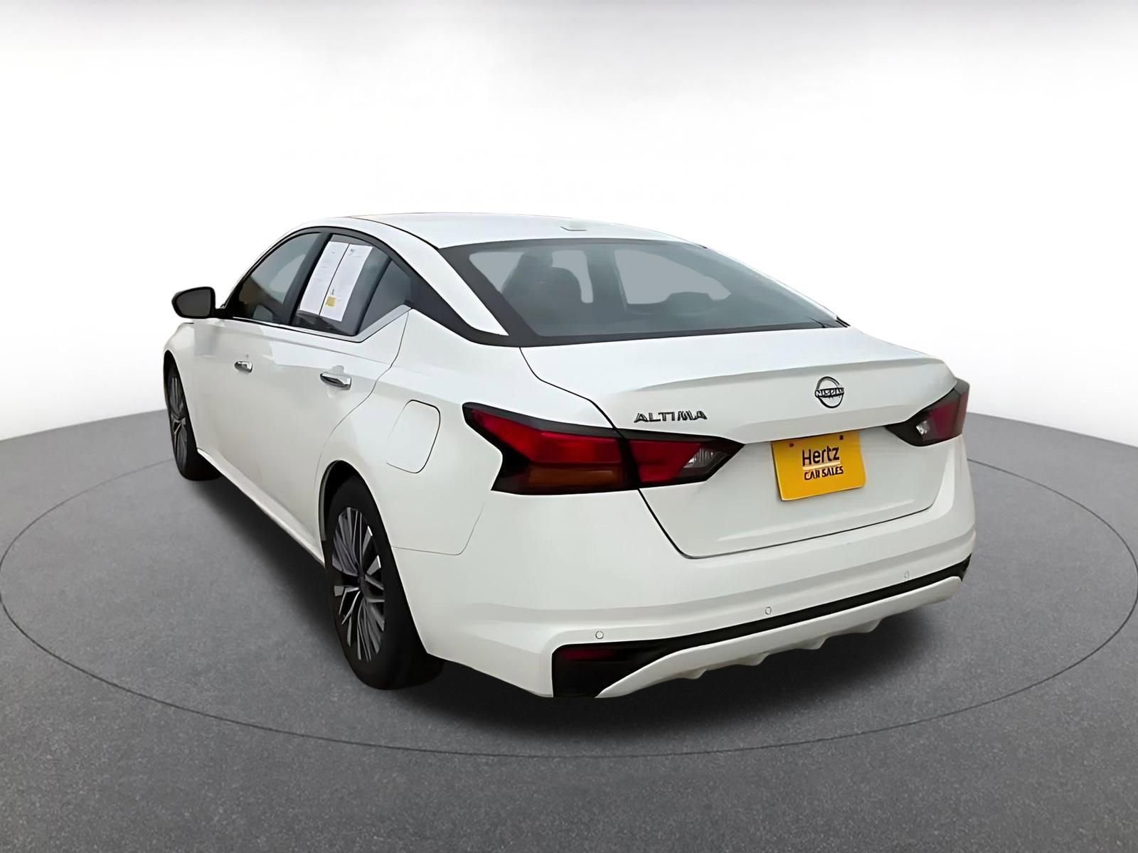 Thumbnail: 2025 Nissan Altima - 12