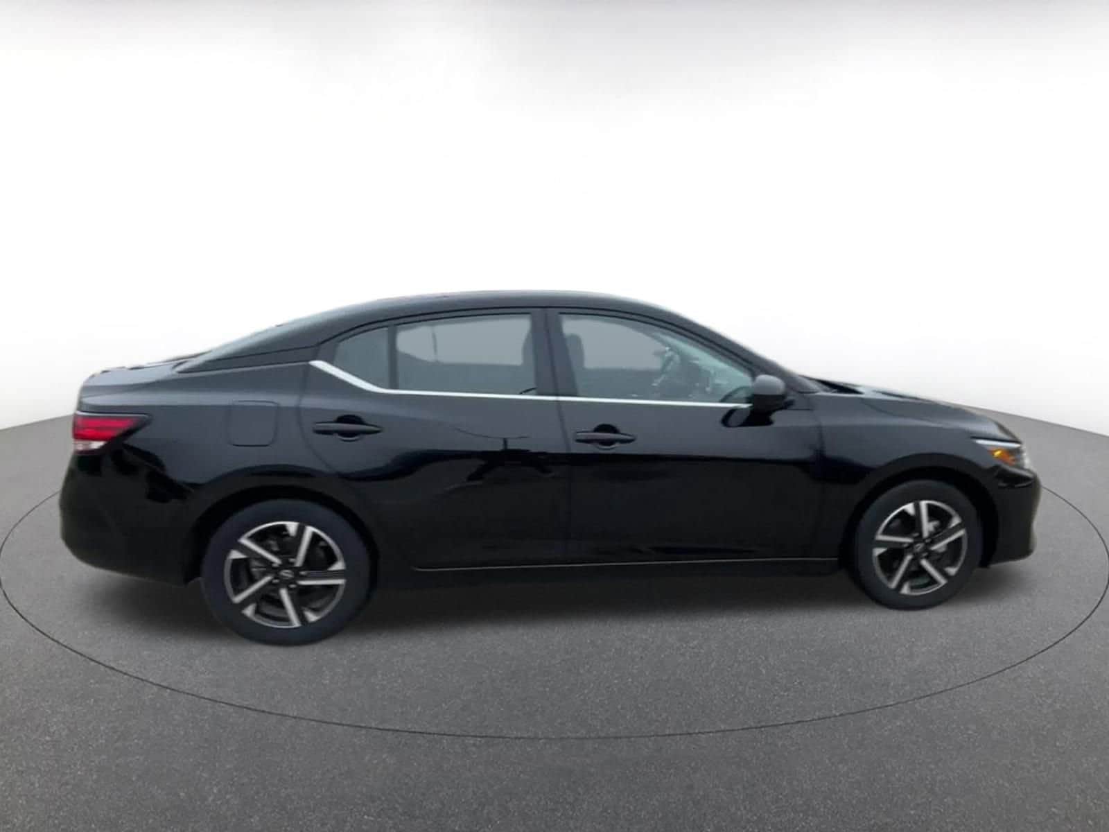 Thumbnail: 2025 Nissan Sentra - 16