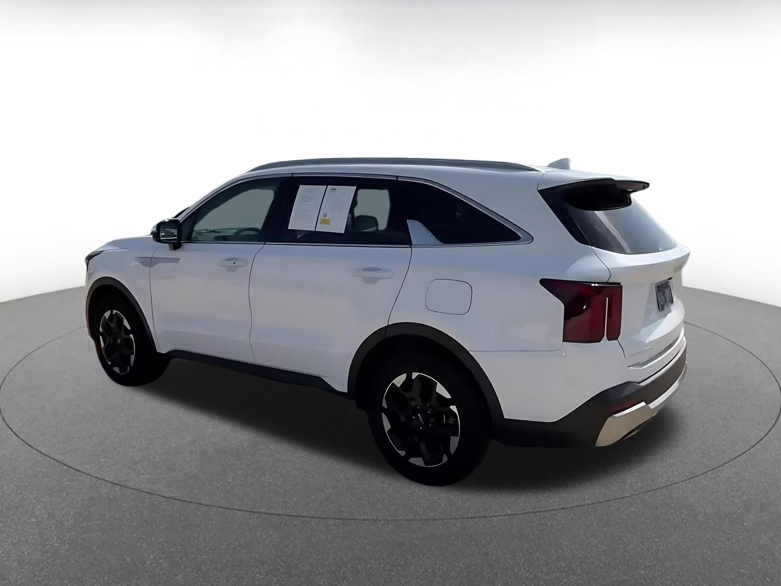 Thumbnail: 2024 Kia Sorento - 10