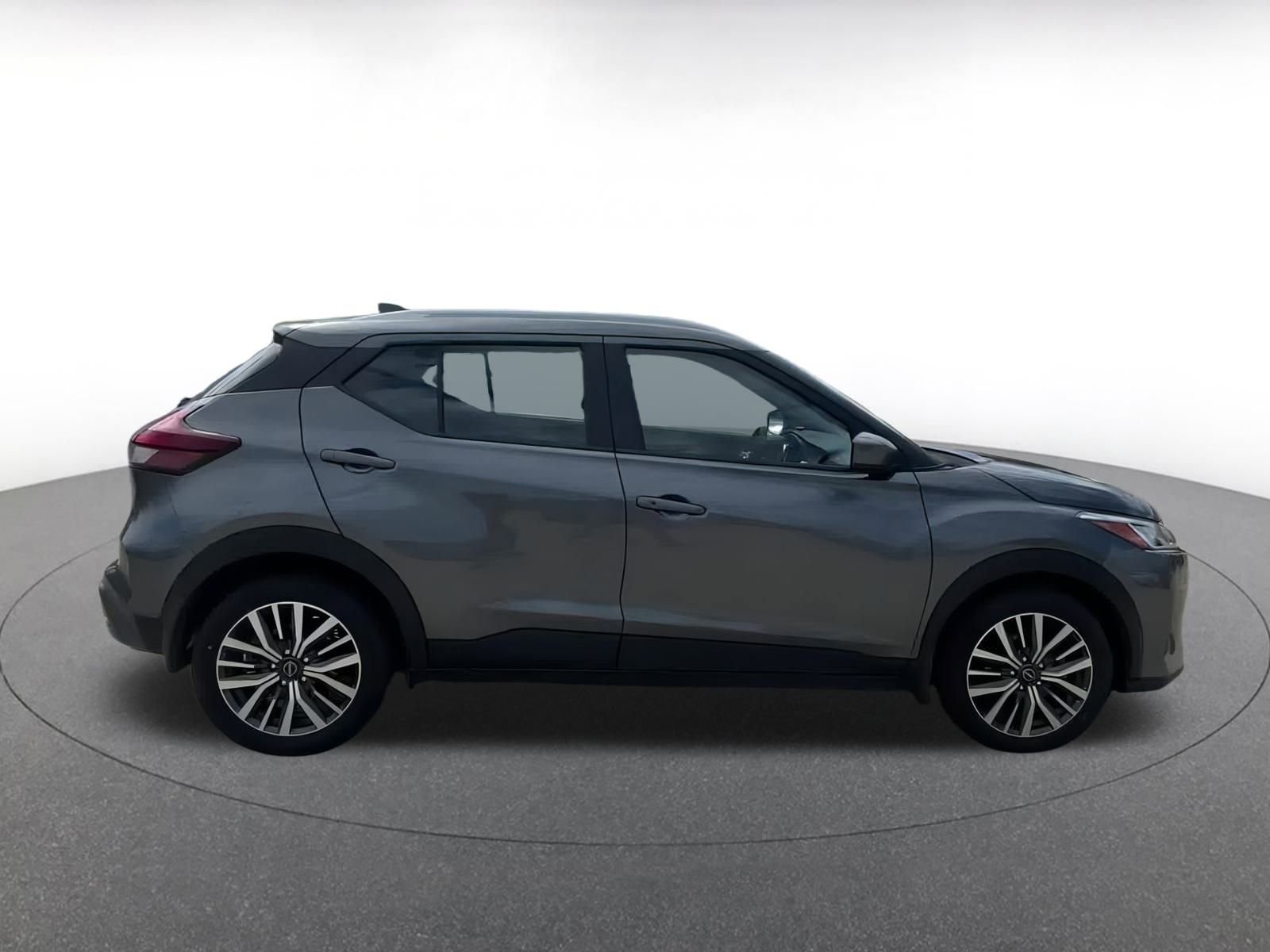 Thumbnail: 2024 Nissan Kicks - 16