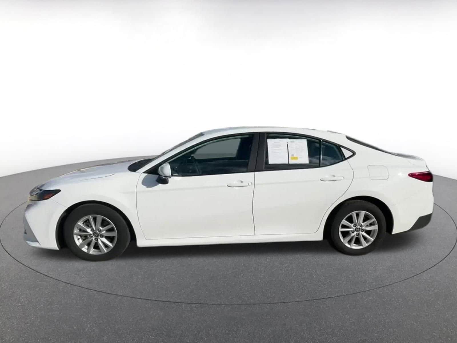 Thumbnail: 2025 Toyota Camry - 9