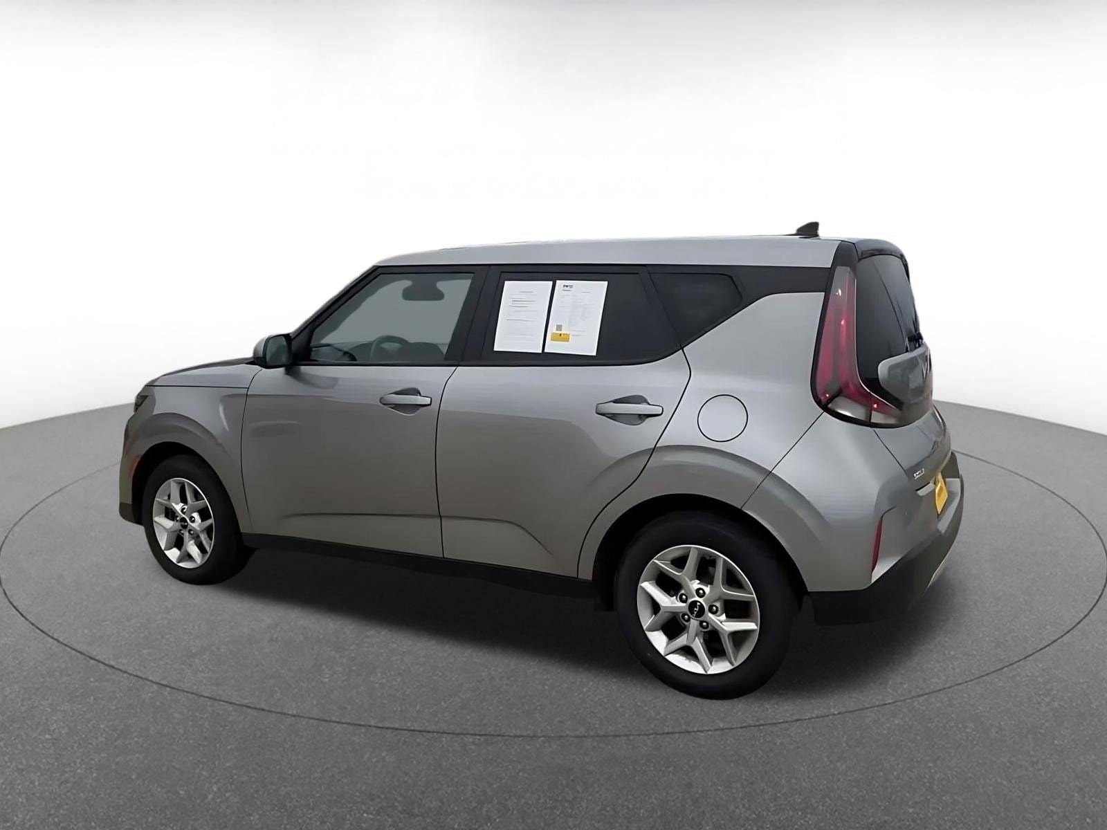 Thumbnail: 2024 Kia Soul - 10